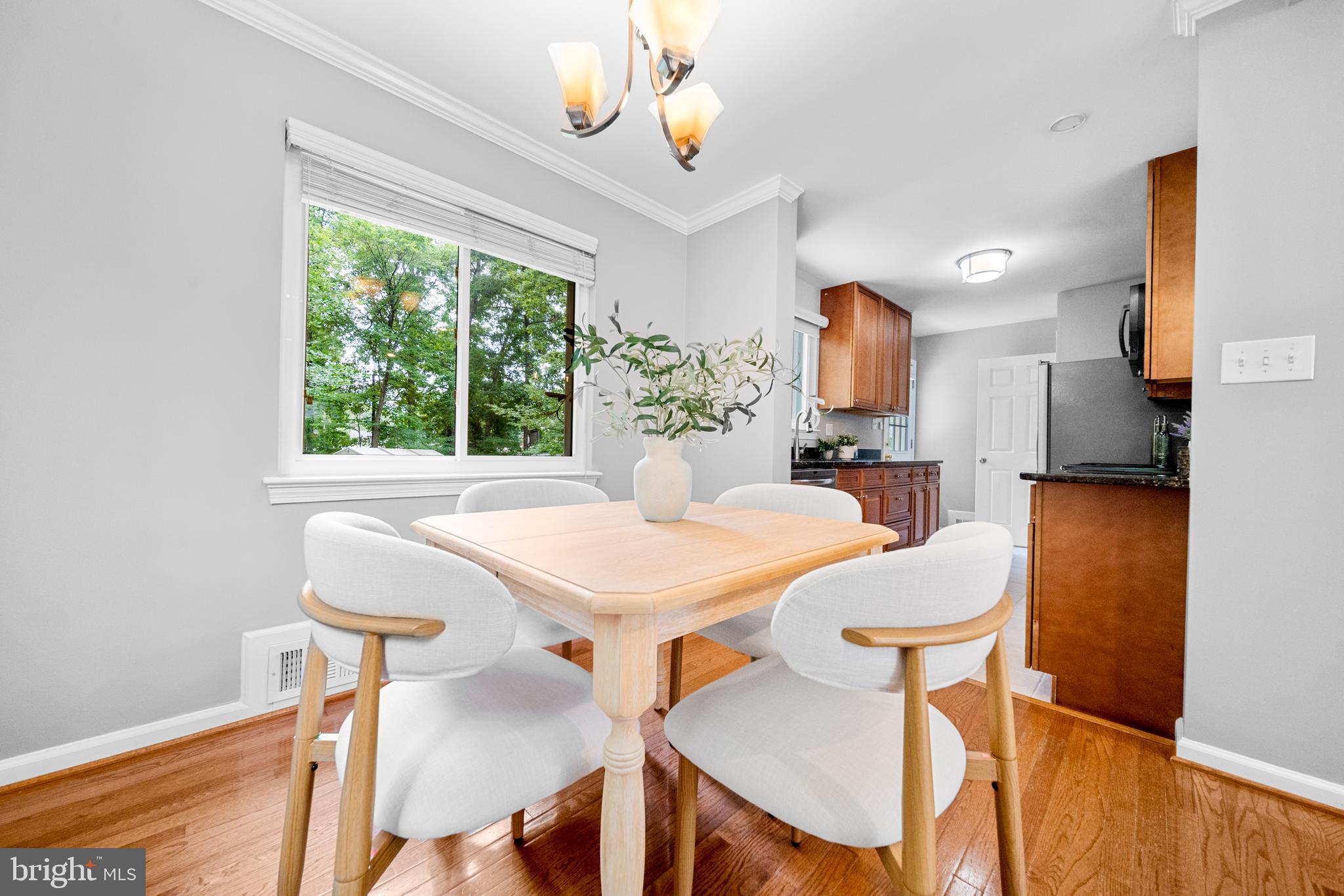 BROYHILL PARK - Residential