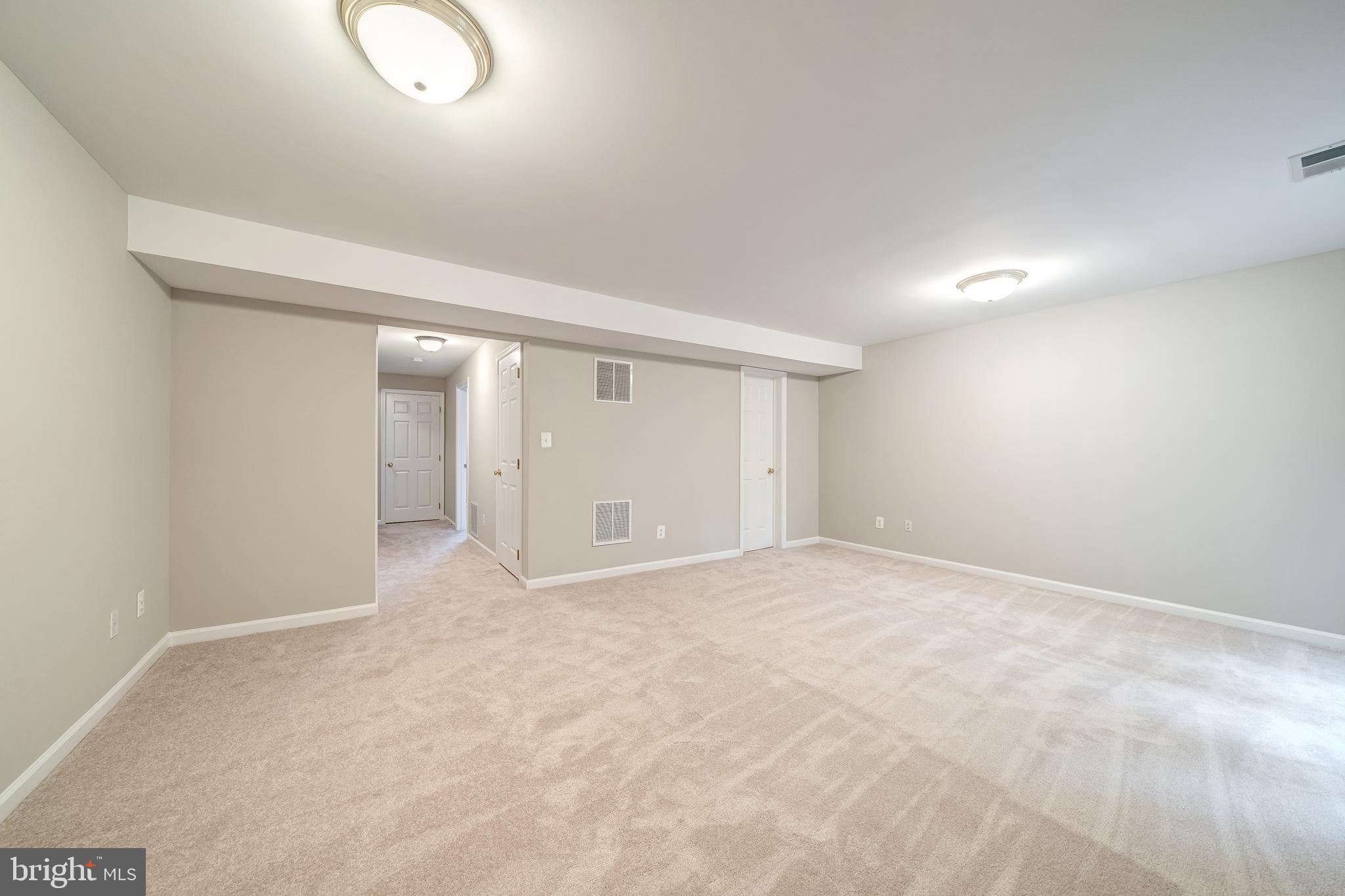GUNSTON SQUARE - Residential