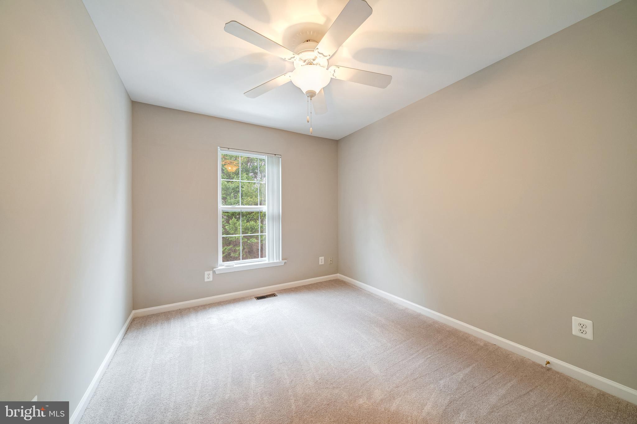GUNSTON SQUARE - Residential