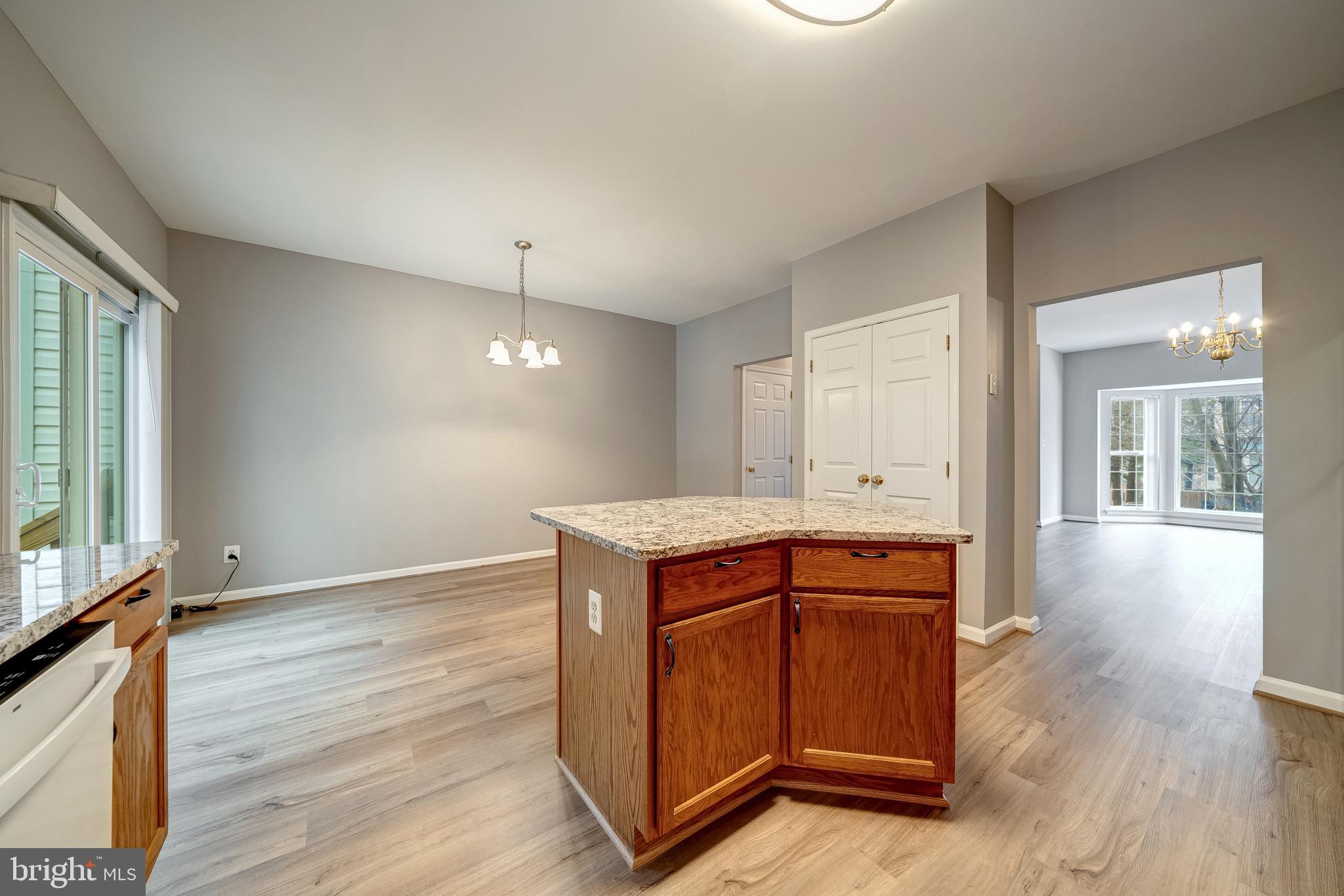 GUNSTON SQUARE - Residential