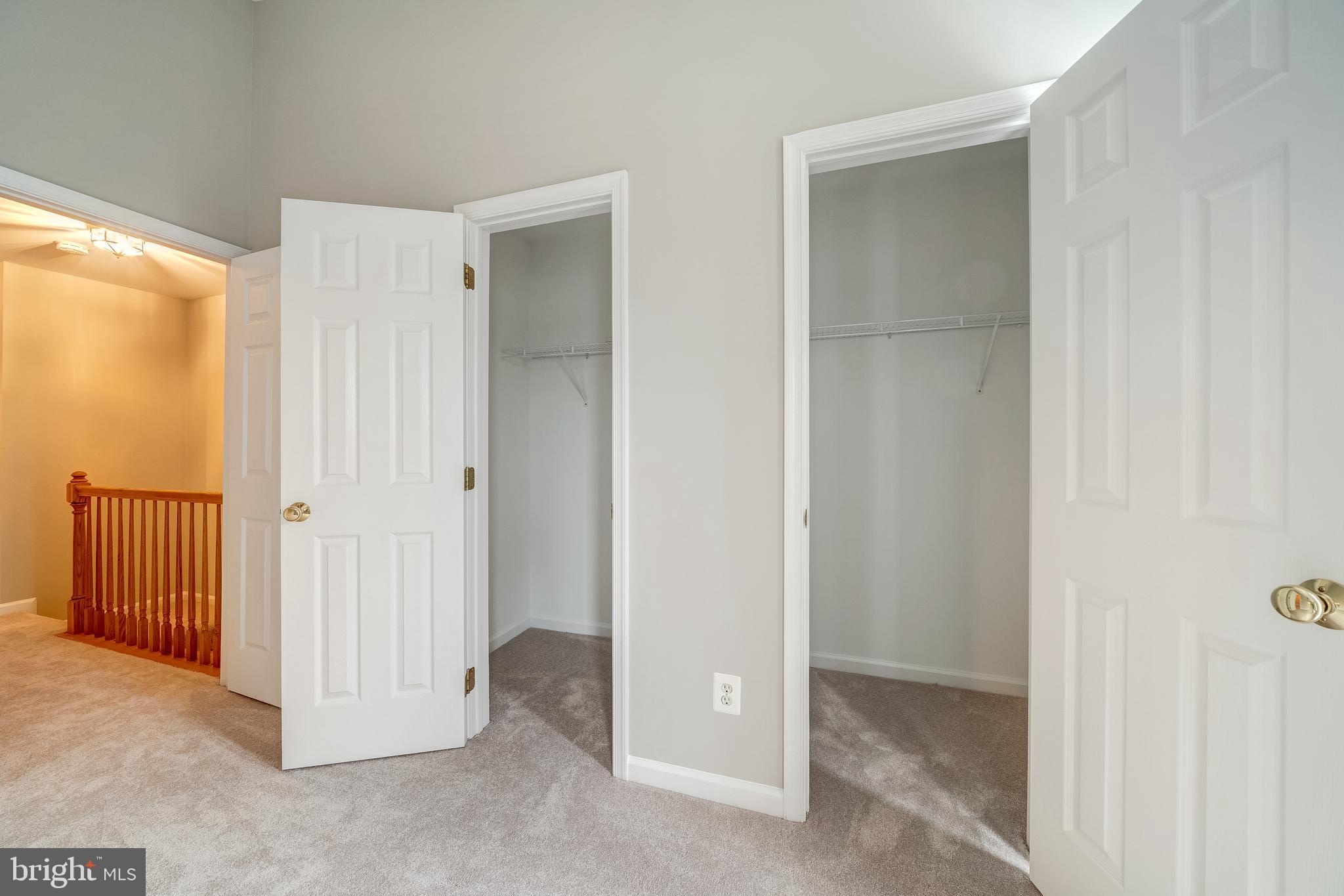 GUNSTON SQUARE - Residential