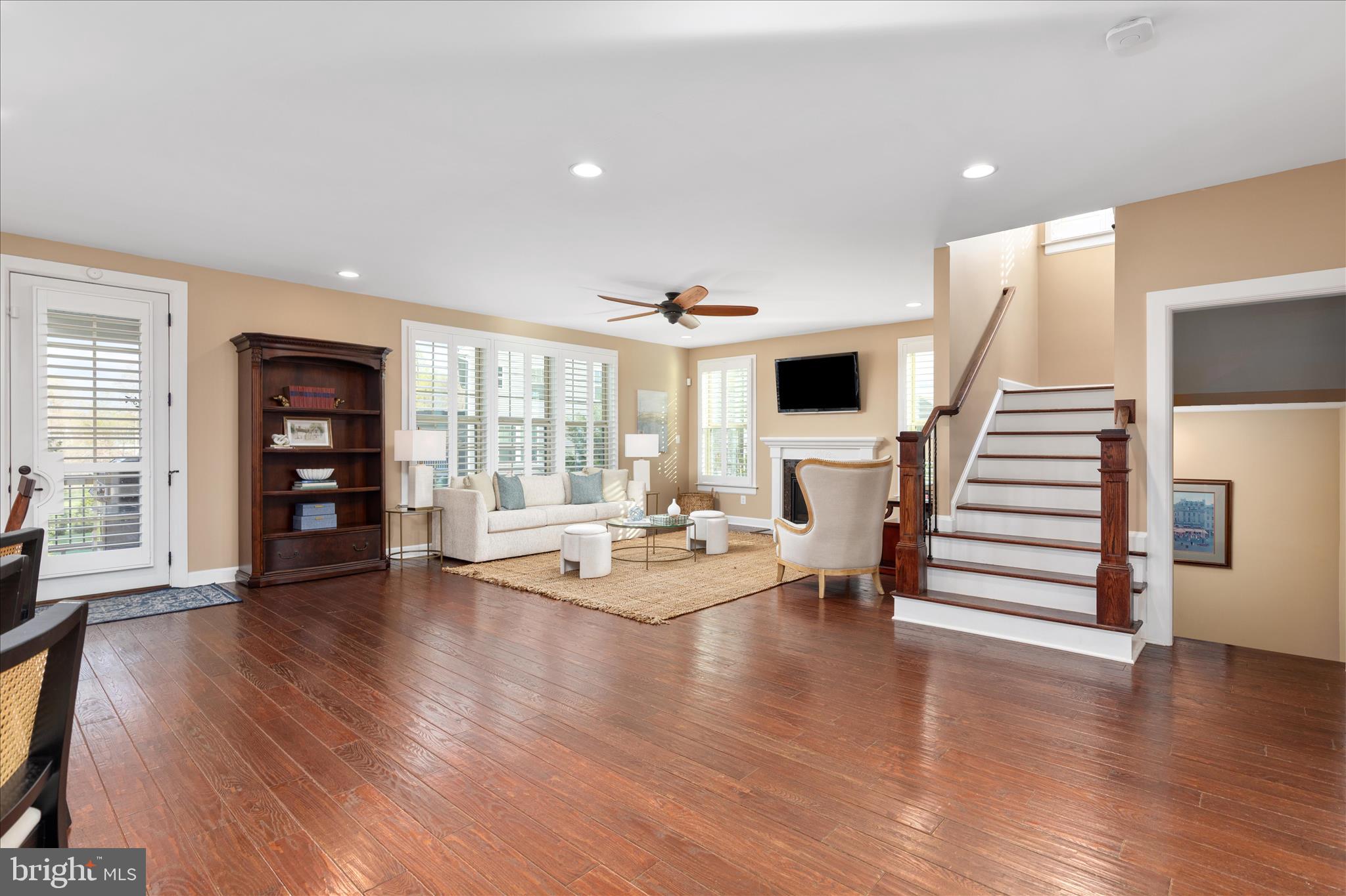 WARRENTON CHASE - Residential