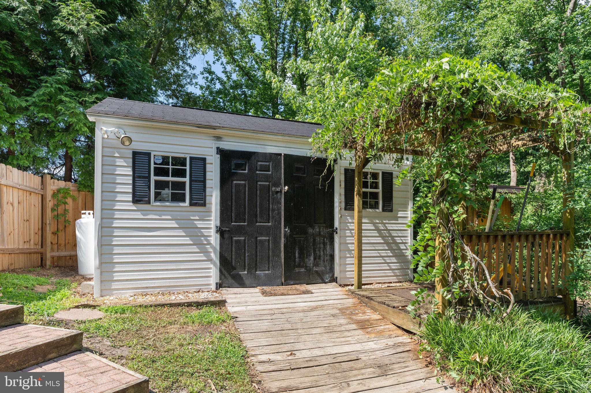 INDIAN RIVER ESTATES - Residential