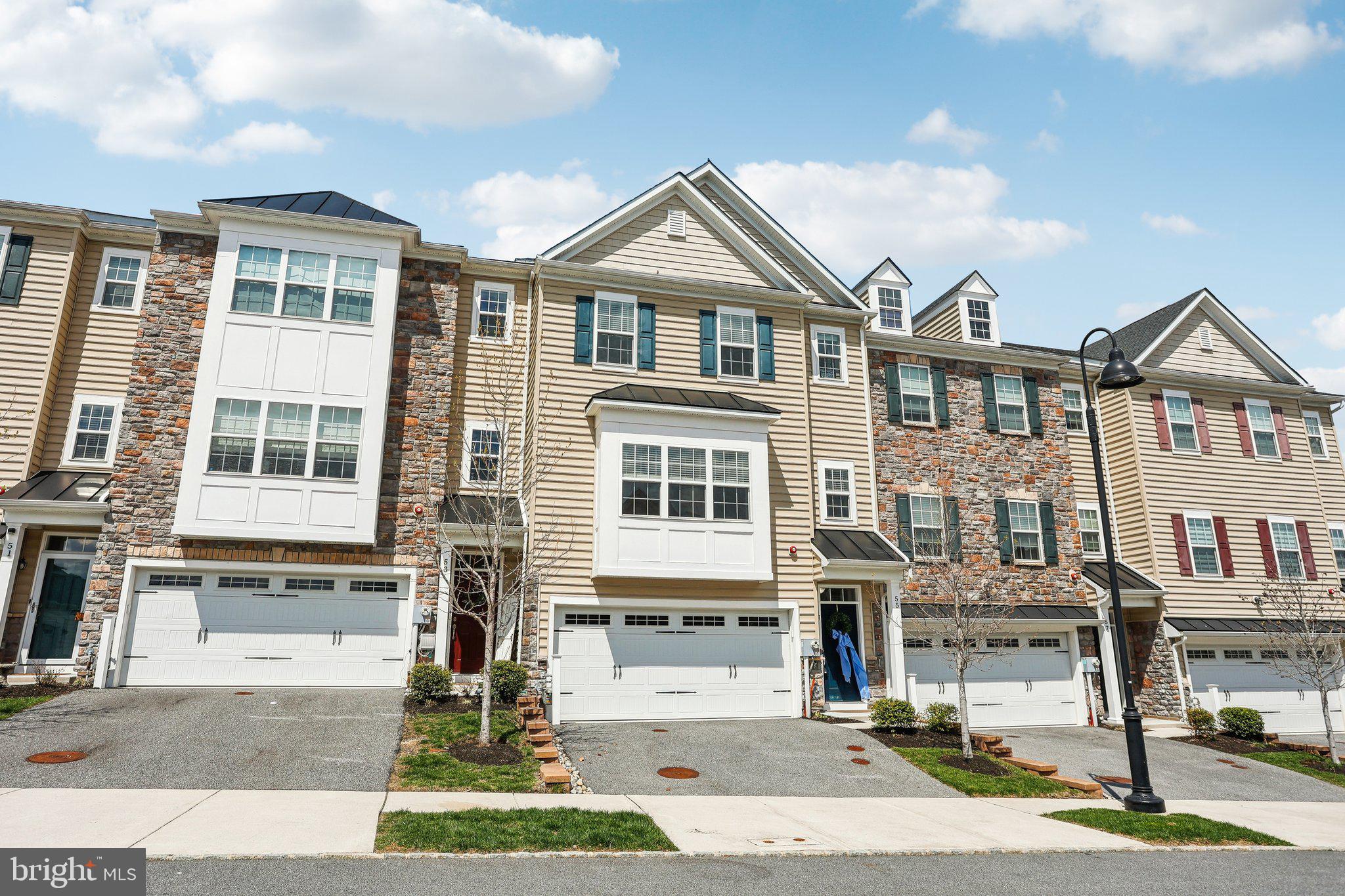 THE RES AT ROSE TREE - Residential