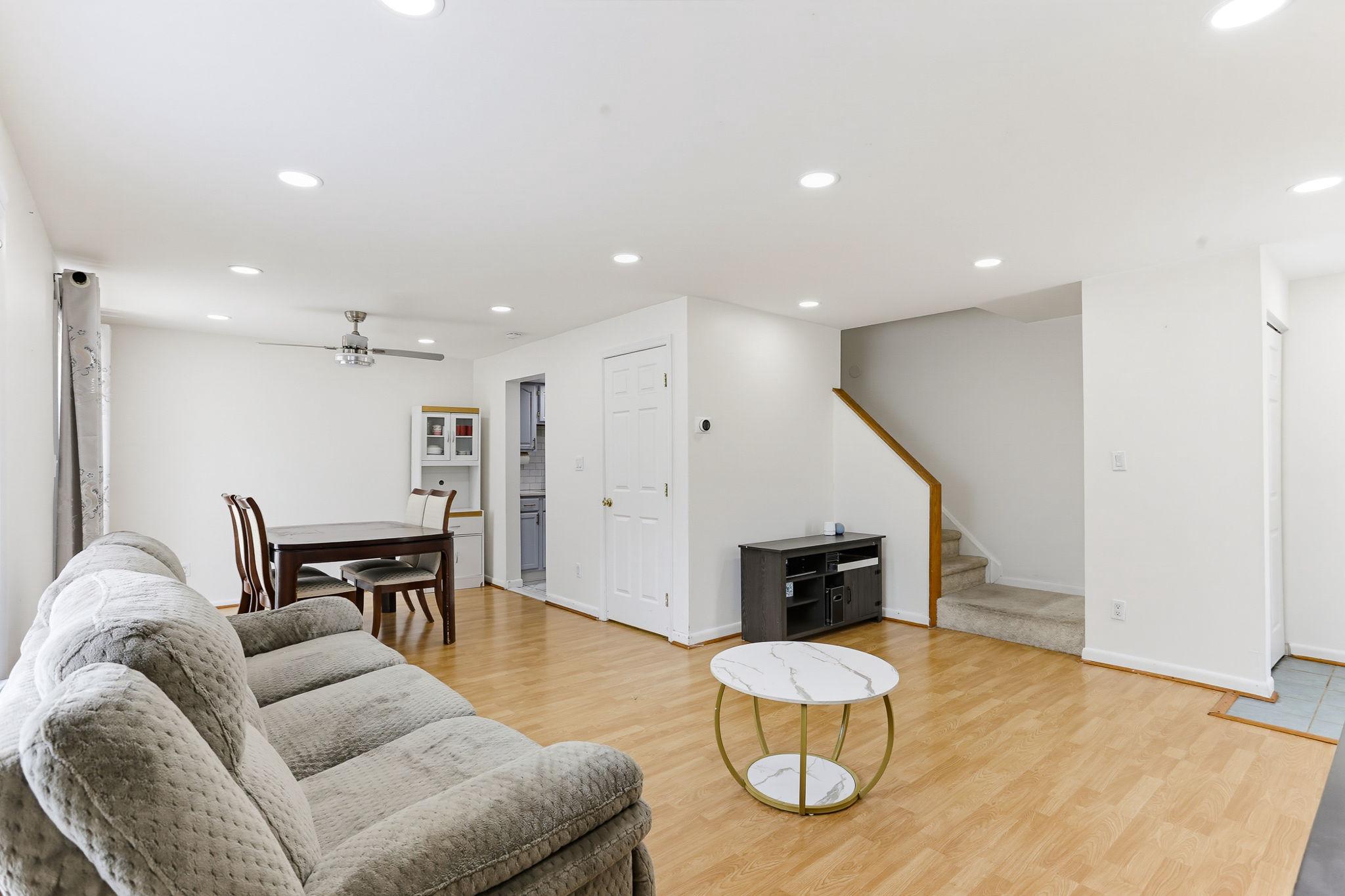 DONCASTER VILLAGE - Residential