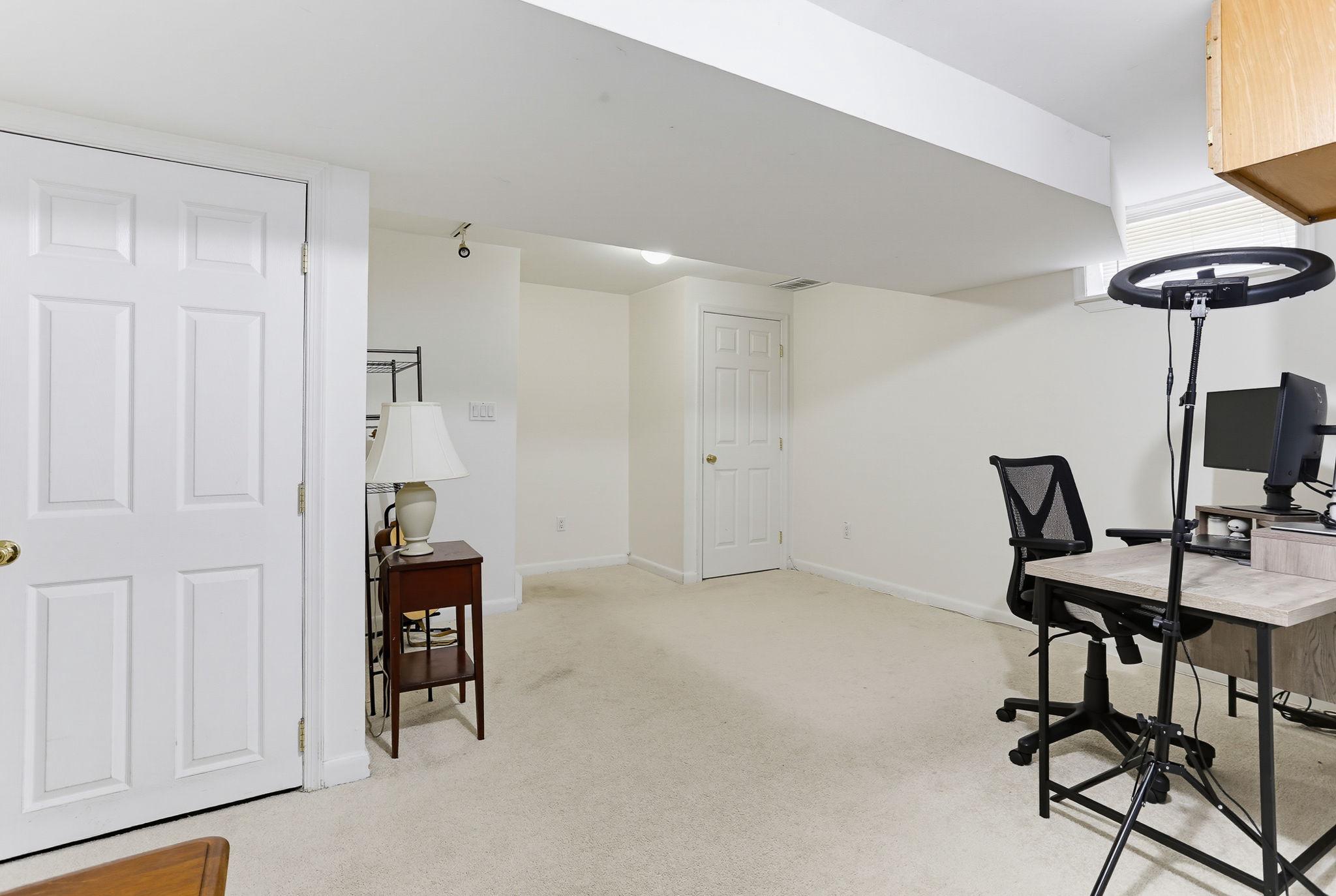 DONCASTER VILLAGE - Residential