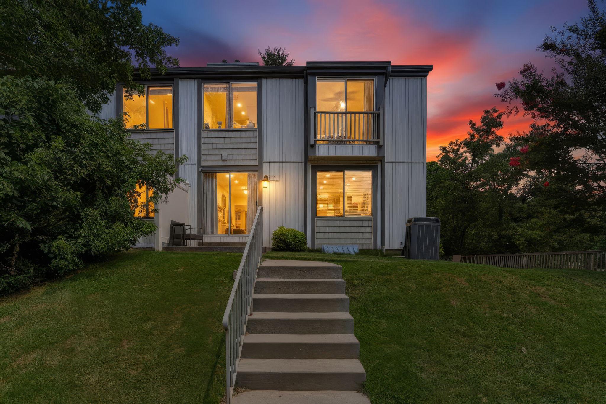 DONCASTER VILLAGE - Residential