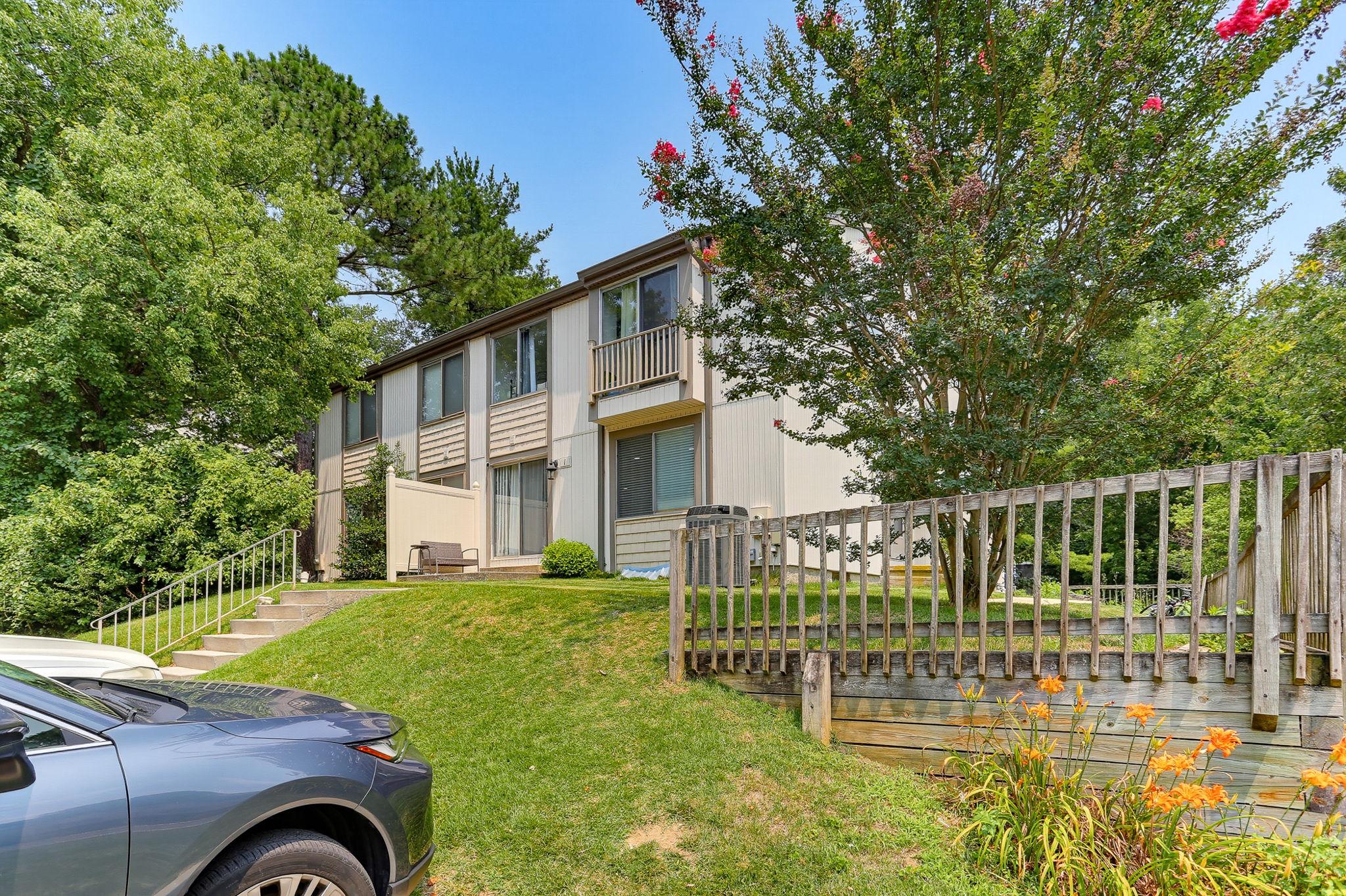 DONCASTER VILLAGE - Residential