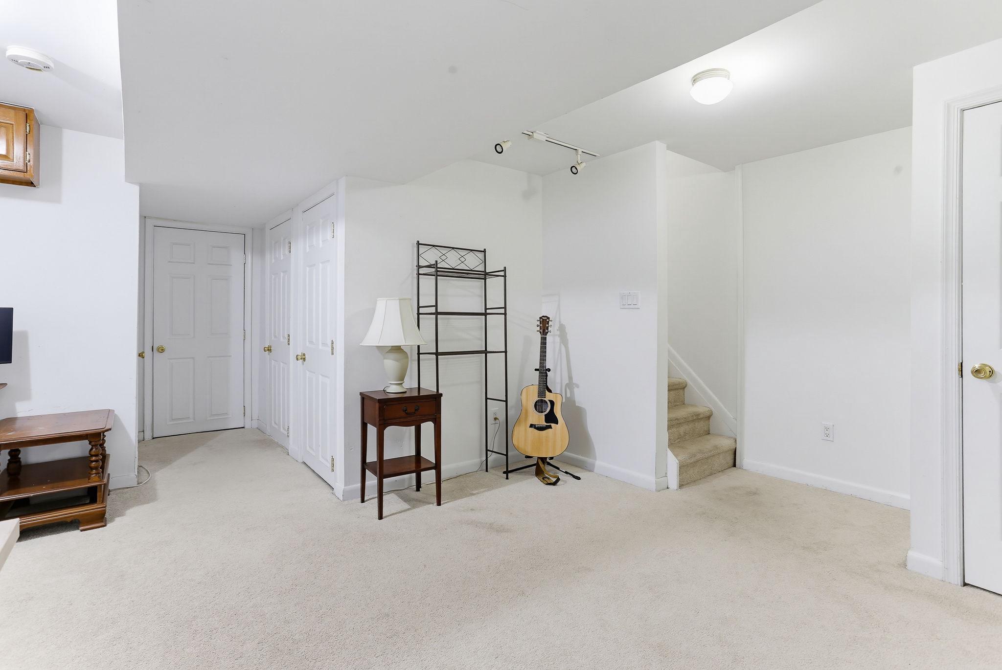 DONCASTER VILLAGE - Residential