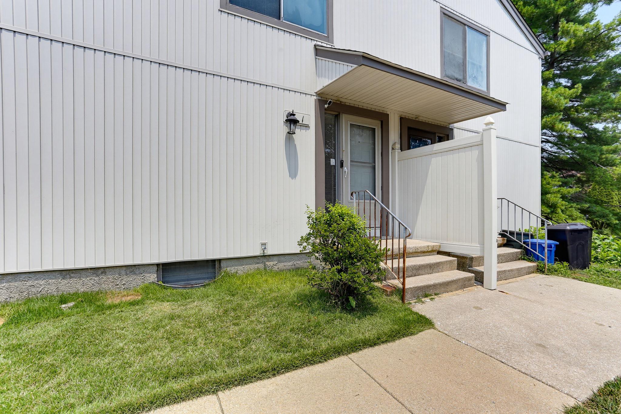 DONCASTER VILLAGE - Residential