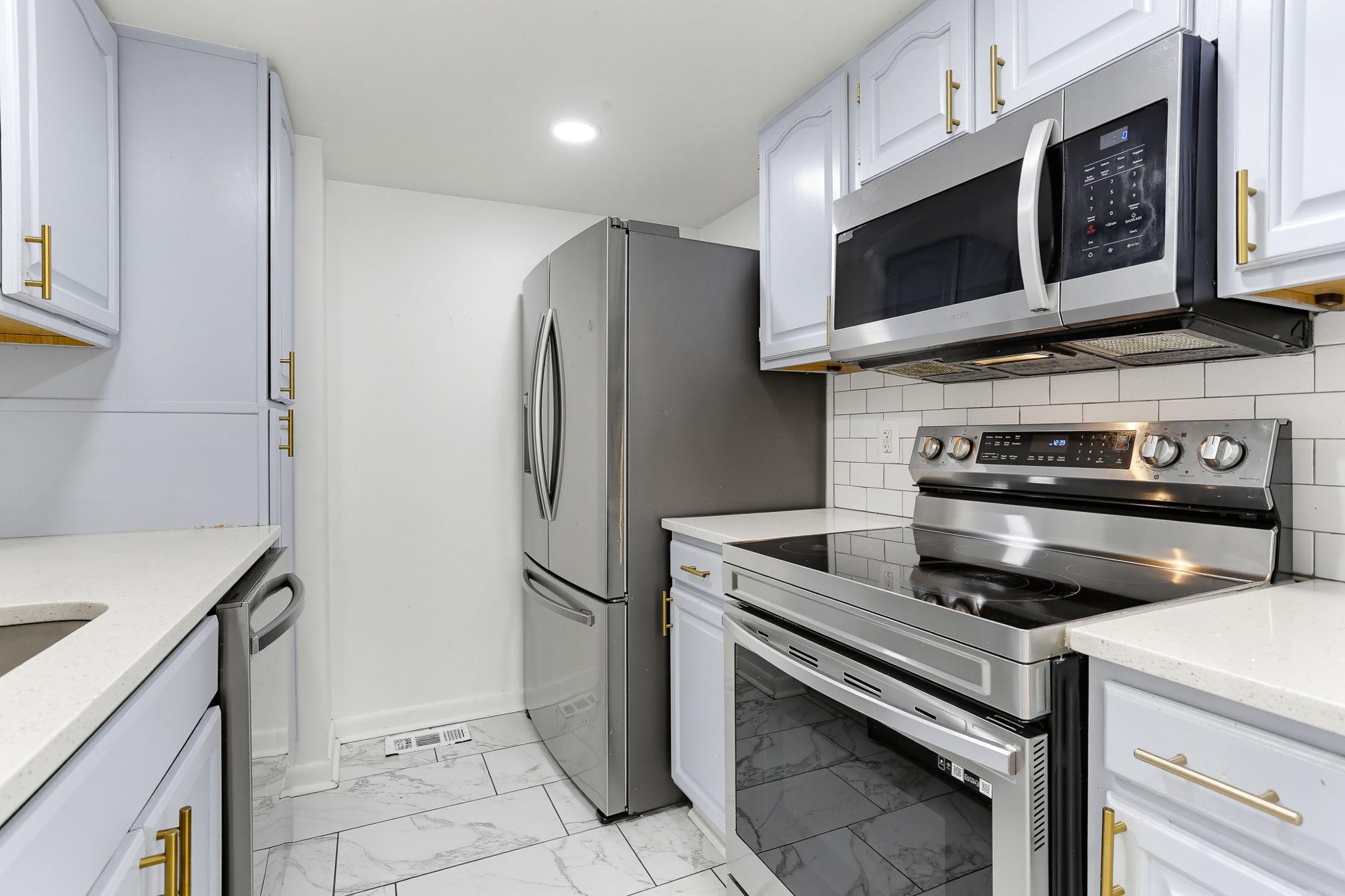 DONCASTER VILLAGE - Residential