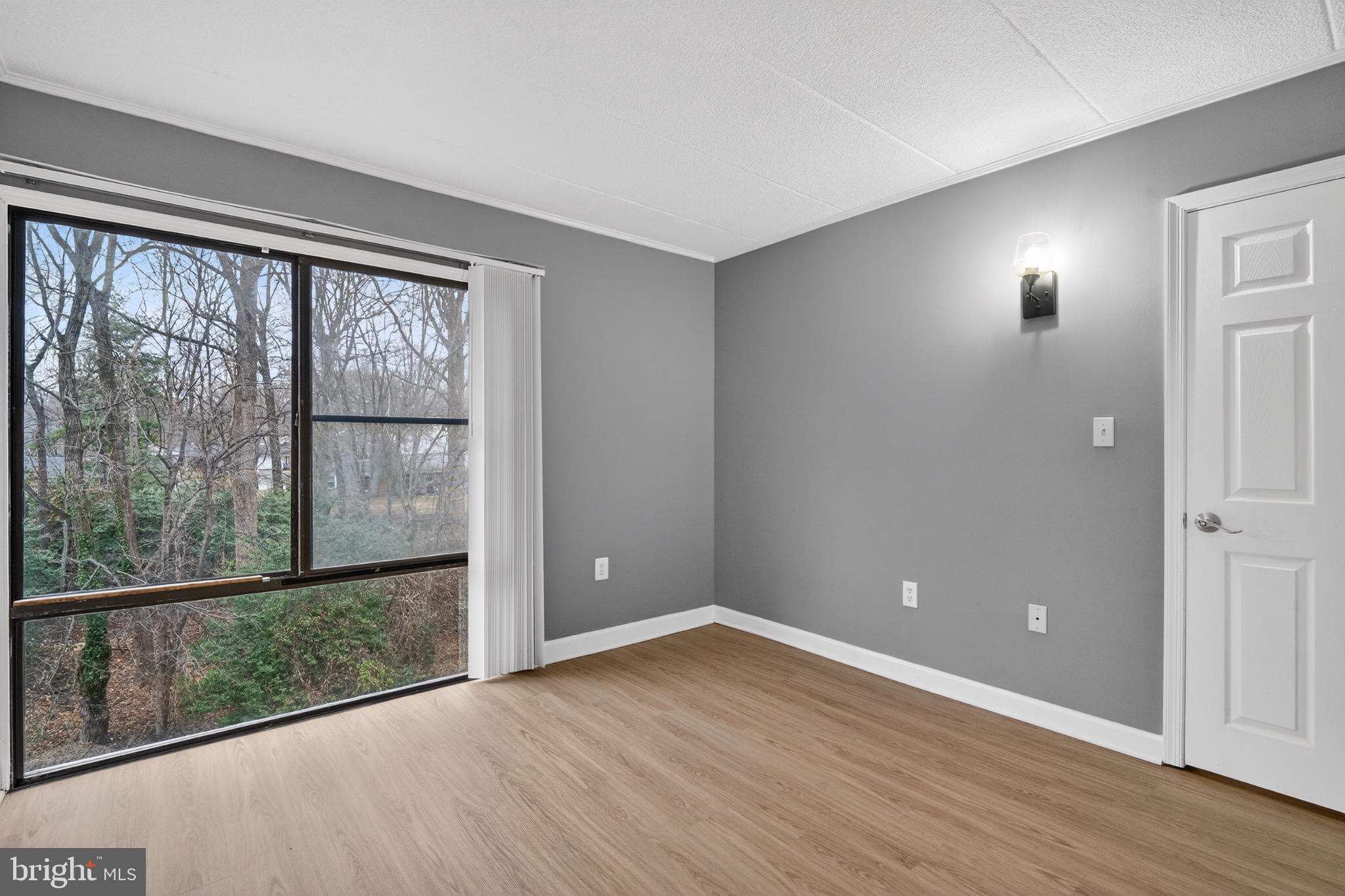 HERMITAGE WOODS - Residential
