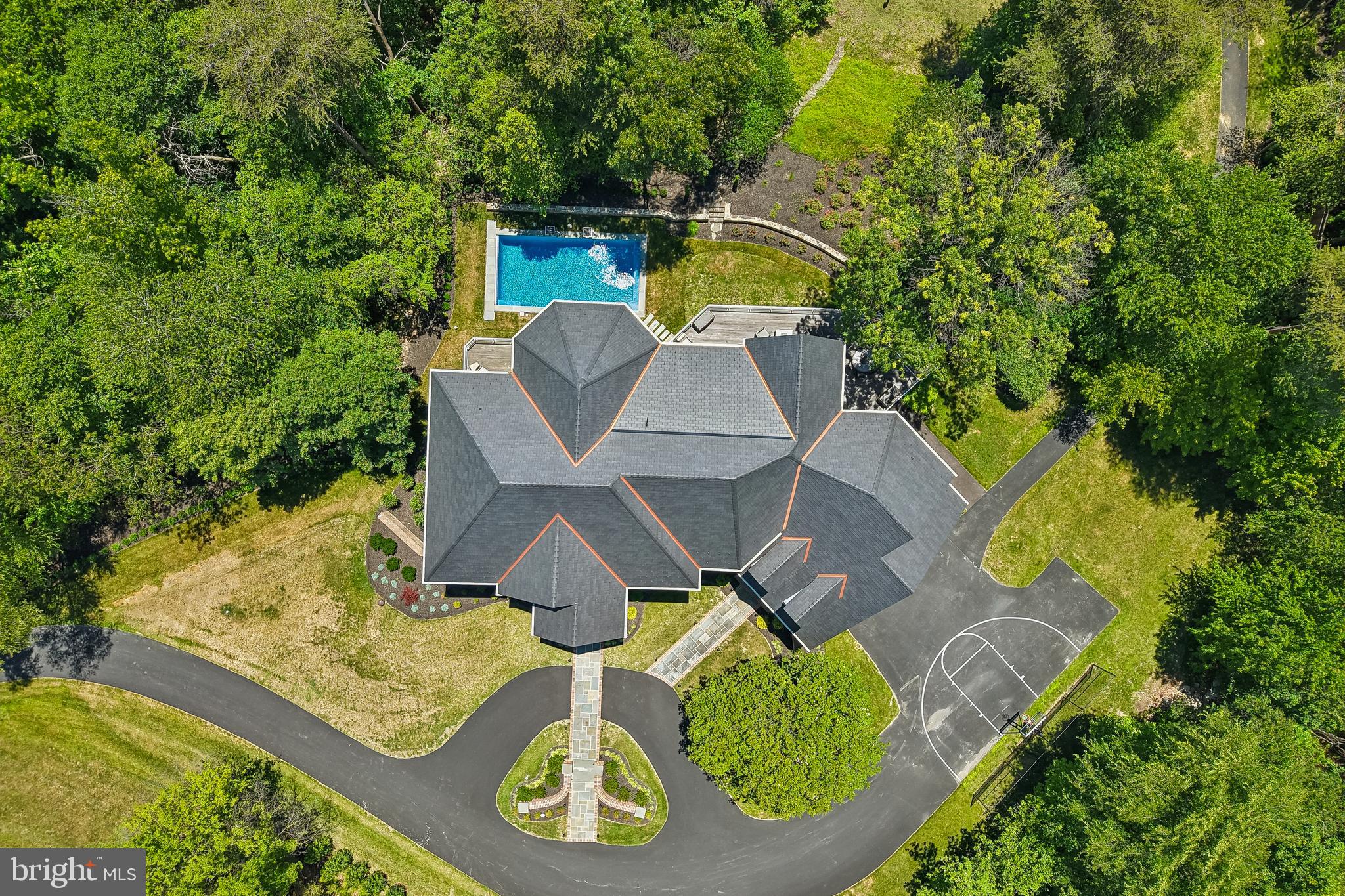 BLUFF POINT ON SEVERN - Residential