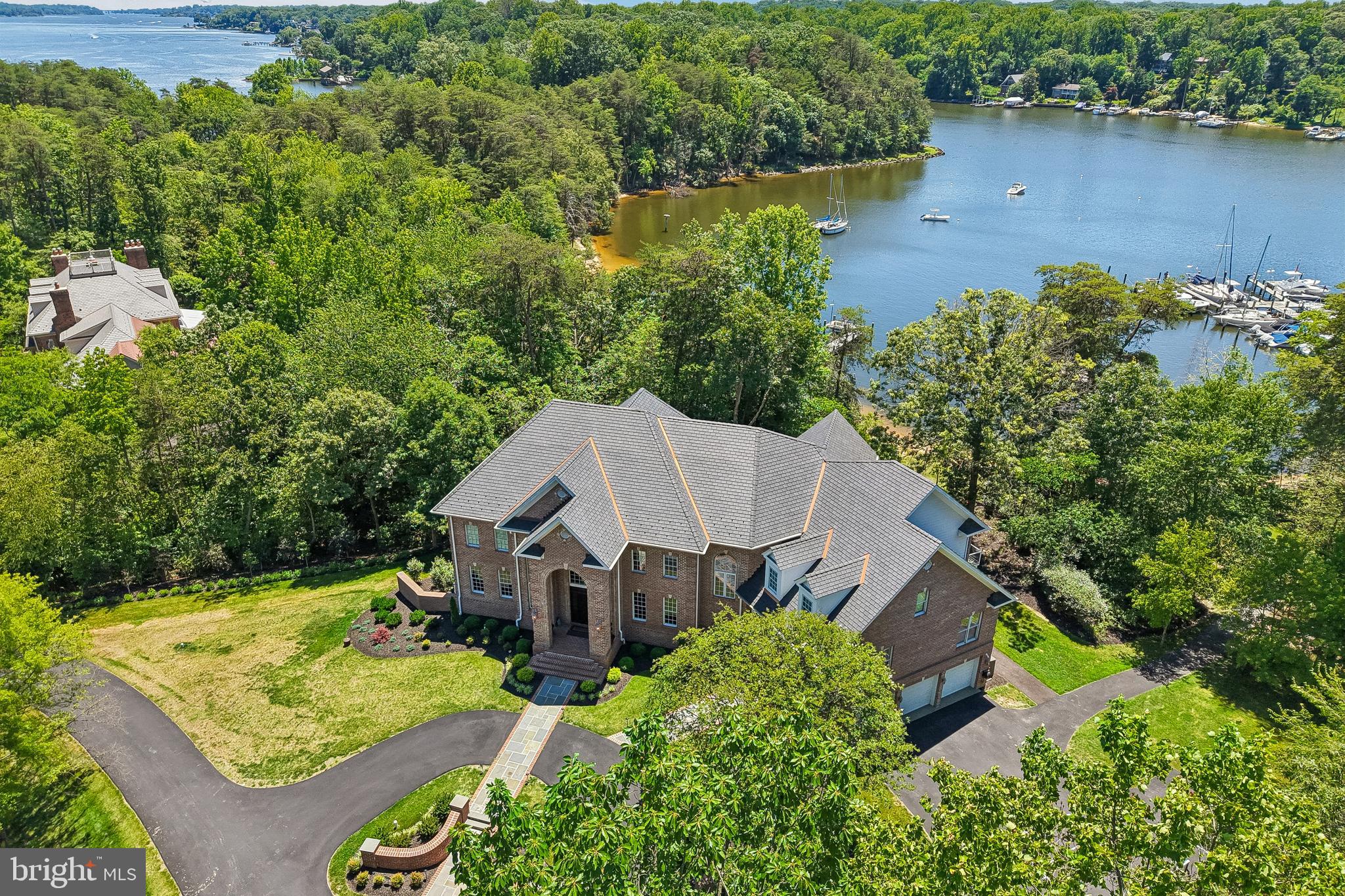 BLUFF POINT ON SEVERN - Residential