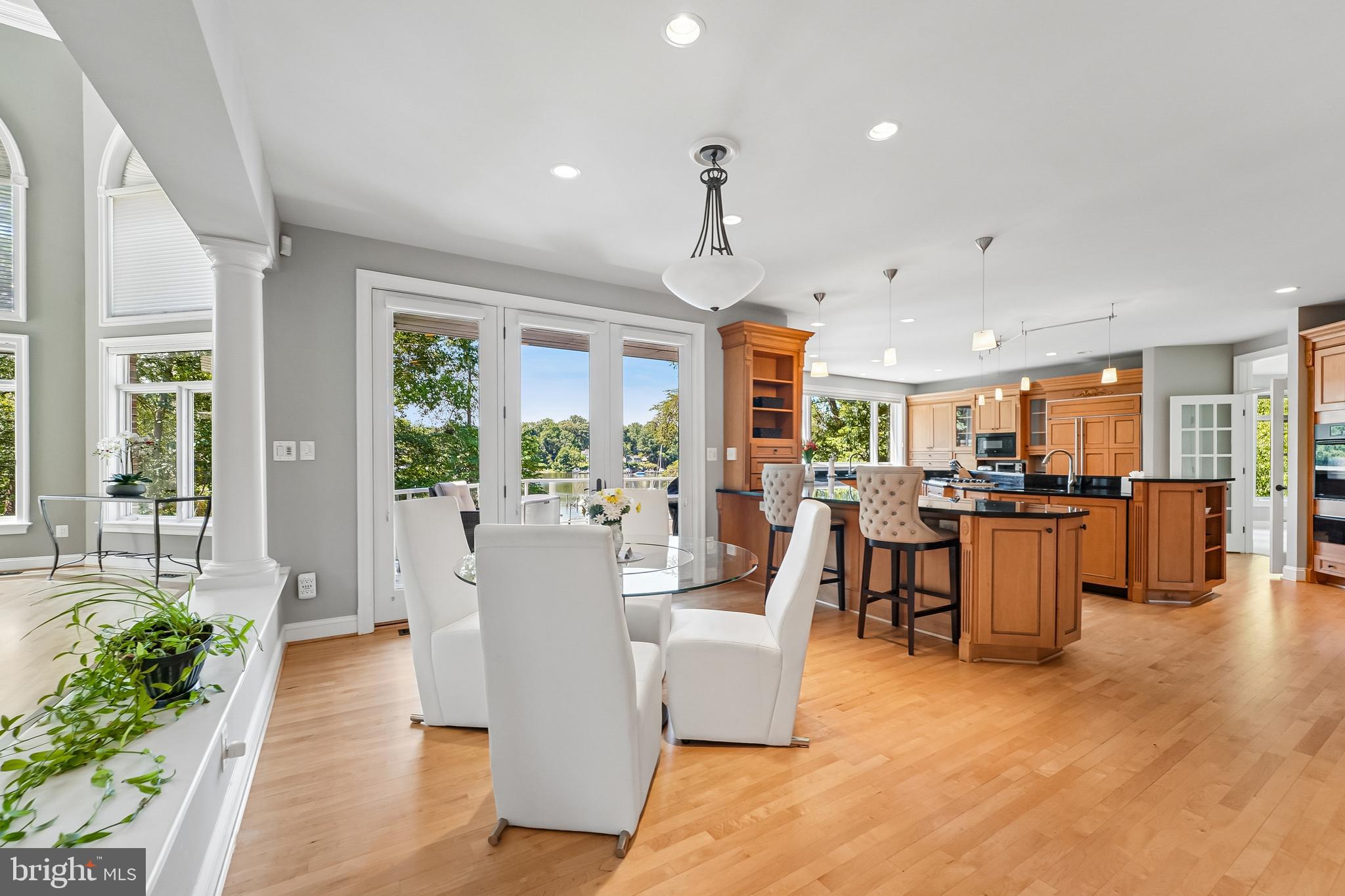 BLUFF POINT ON SEVERN - Residential