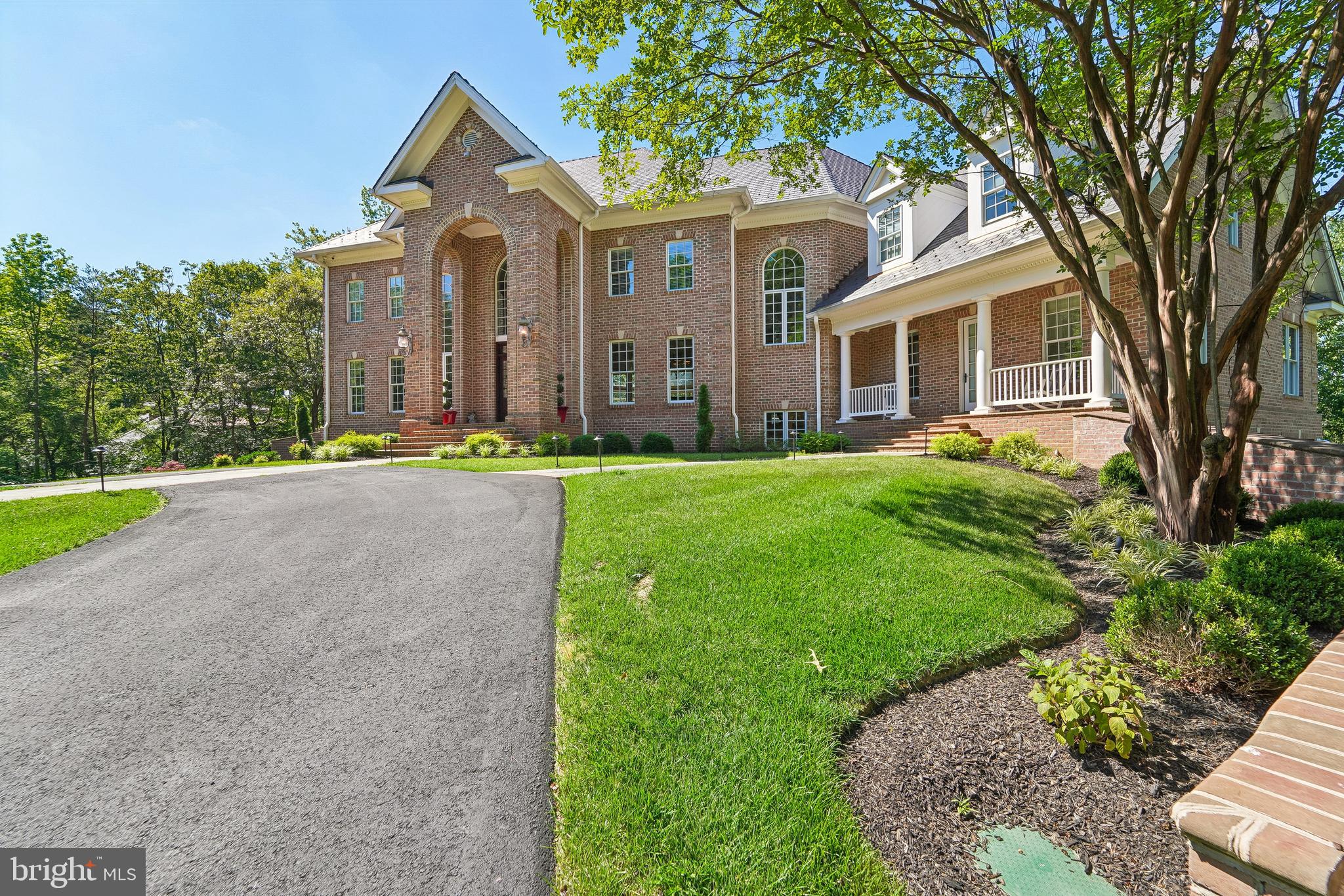 BLUFF POINT ON SEVERN - Residential