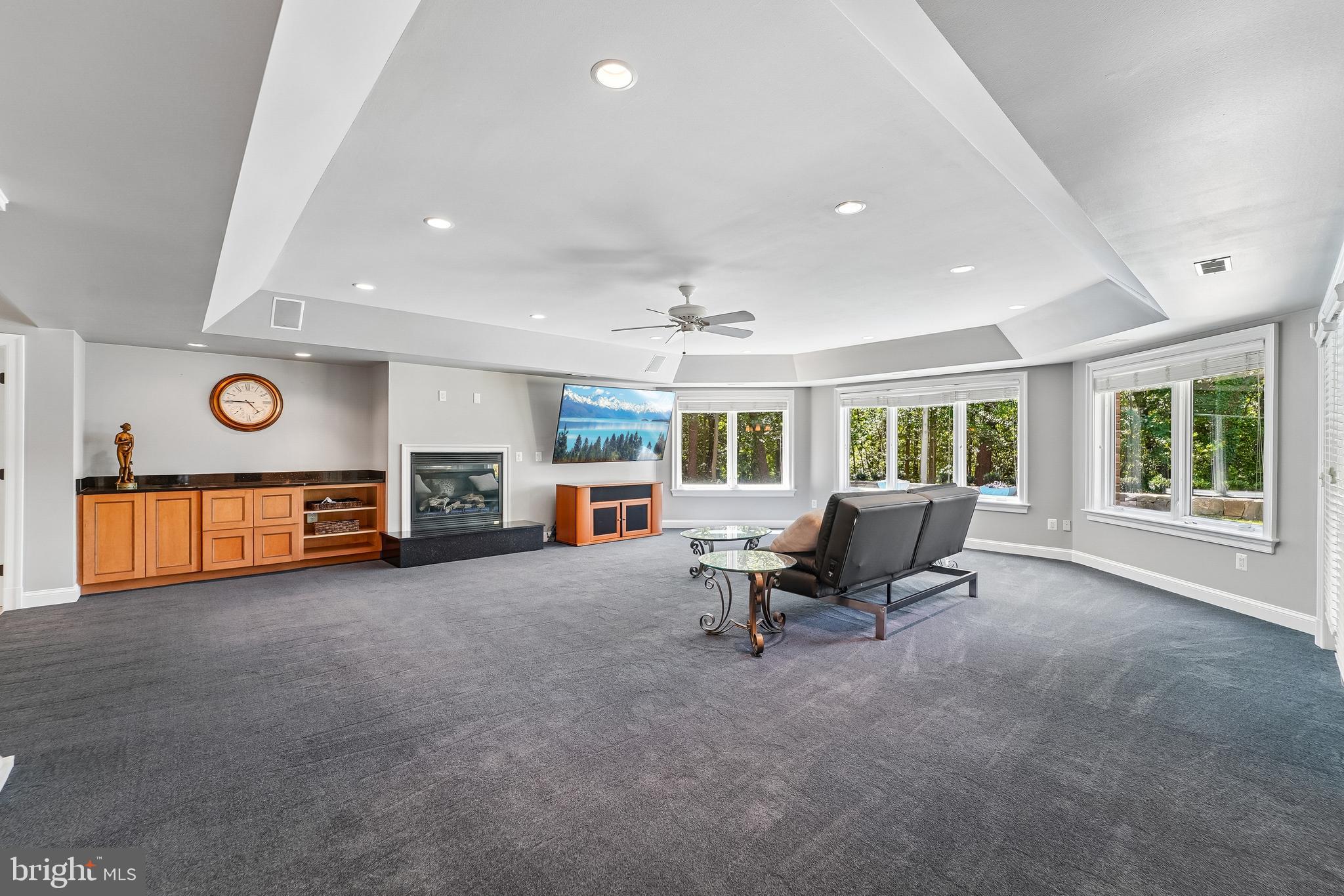BLUFF POINT ON SEVERN - Residential