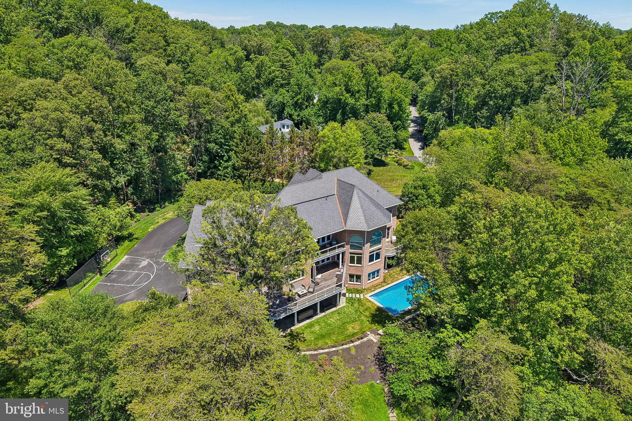 BLUFF POINT ON SEVERN - Residential