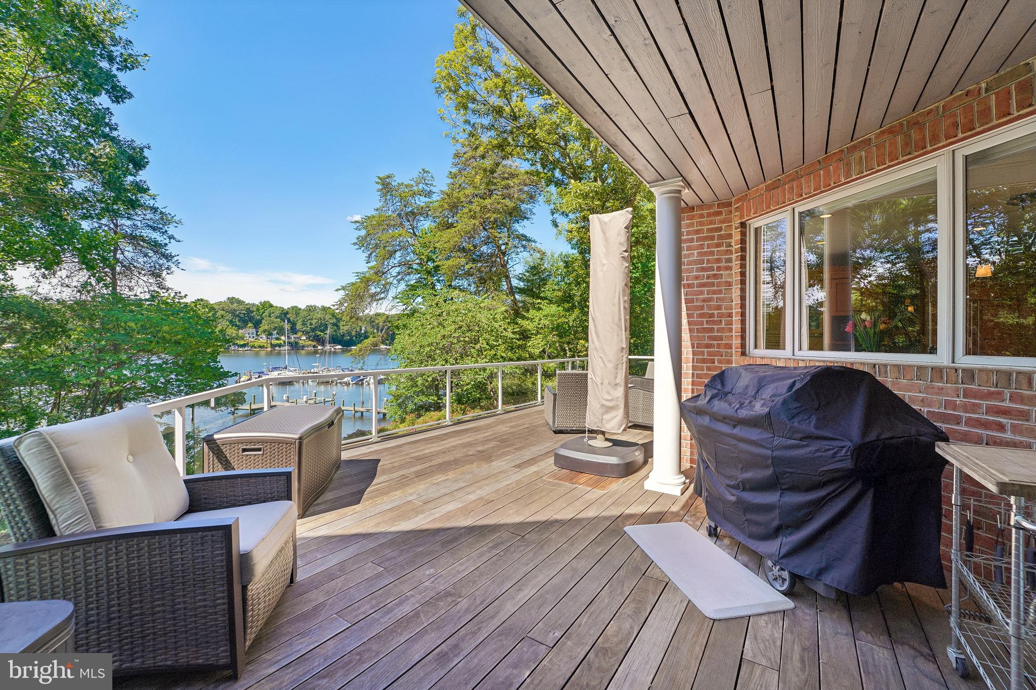 BLUFF POINT ON SEVERN - Residential