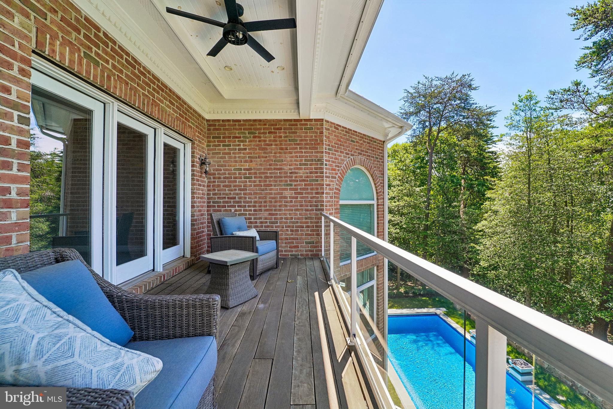 BLUFF POINT ON SEVERN - Residential