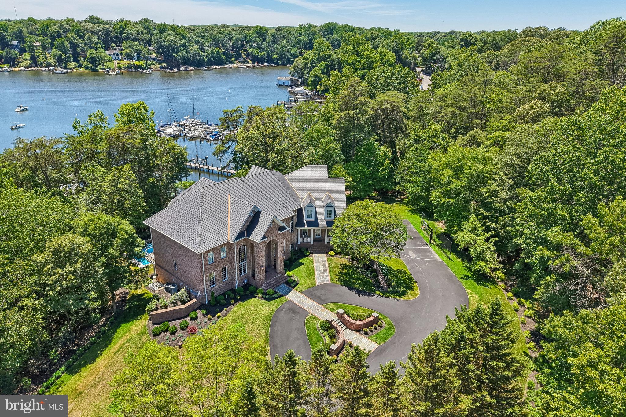 BLUFF POINT ON SEVERN - Residential
