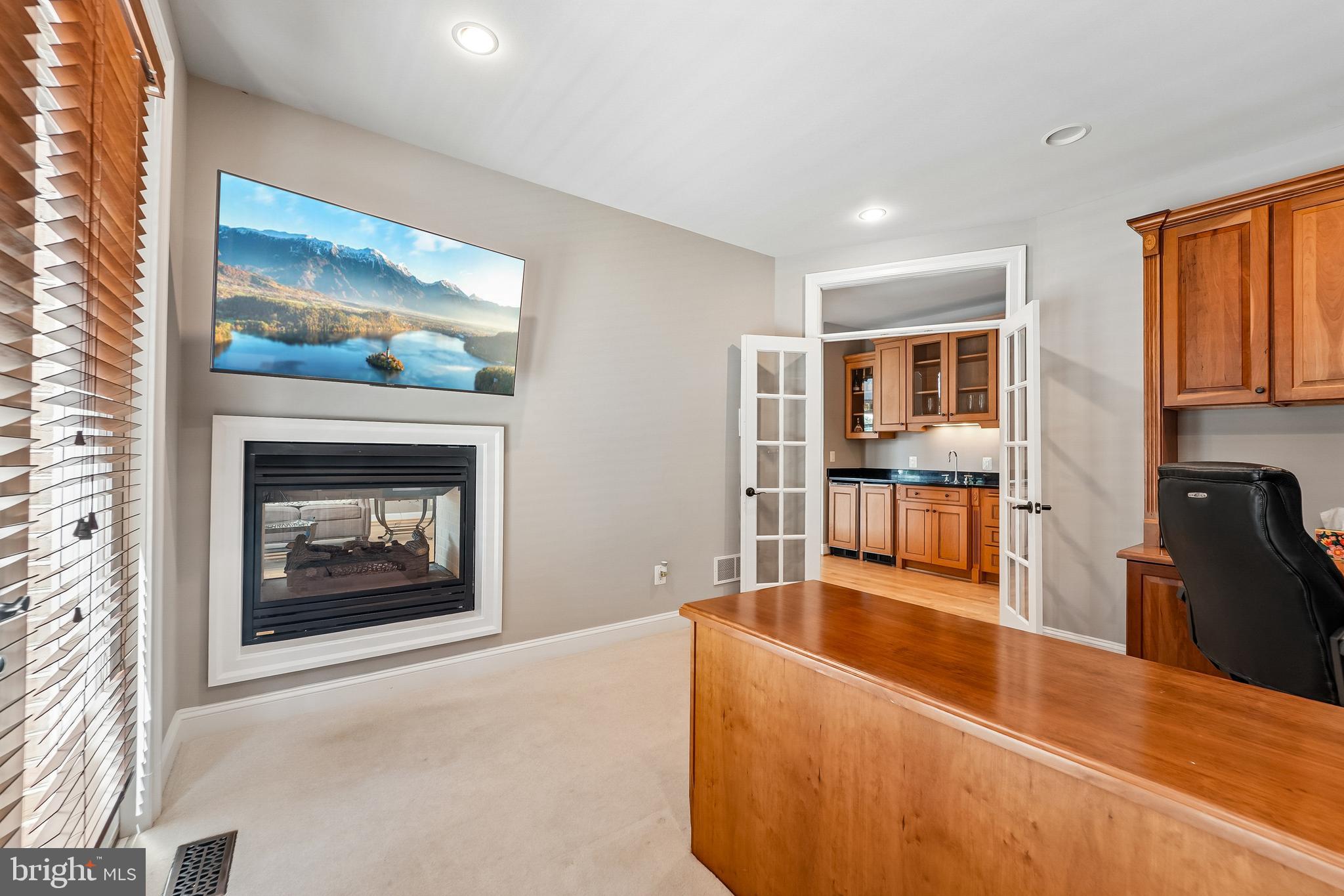 BLUFF POINT ON SEVERN - Residential