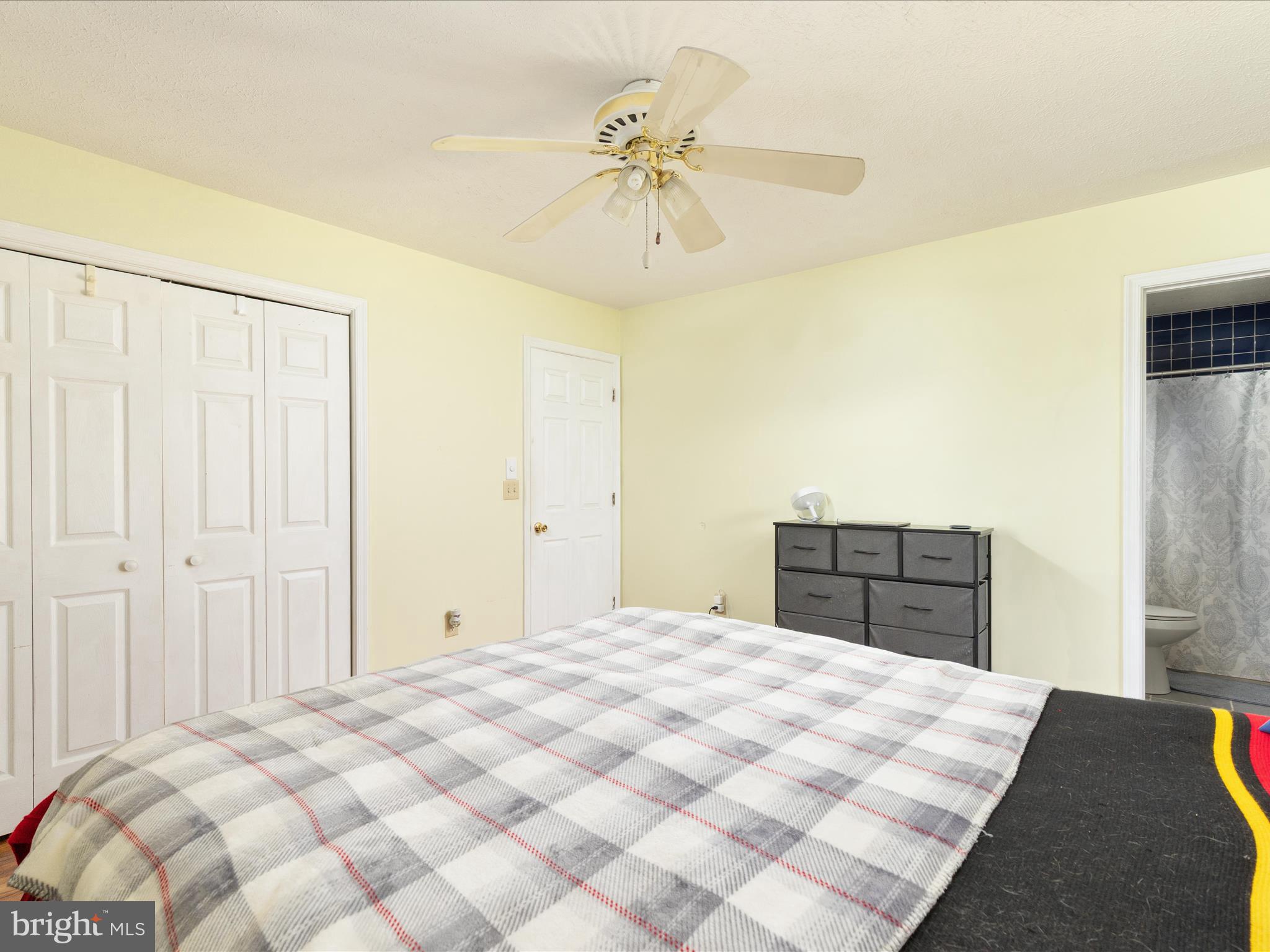 RIVERVIEW - Residential