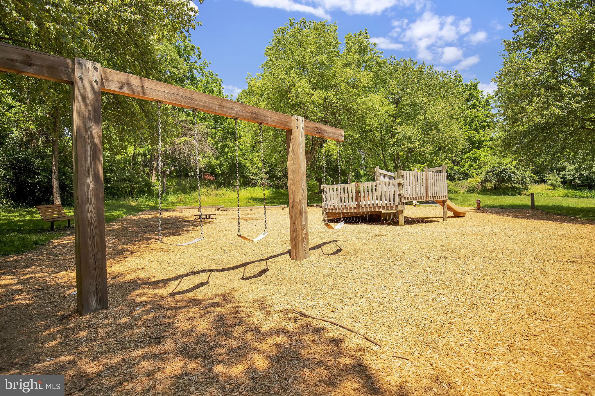 VILLAGE OF LONG REACH - Residential