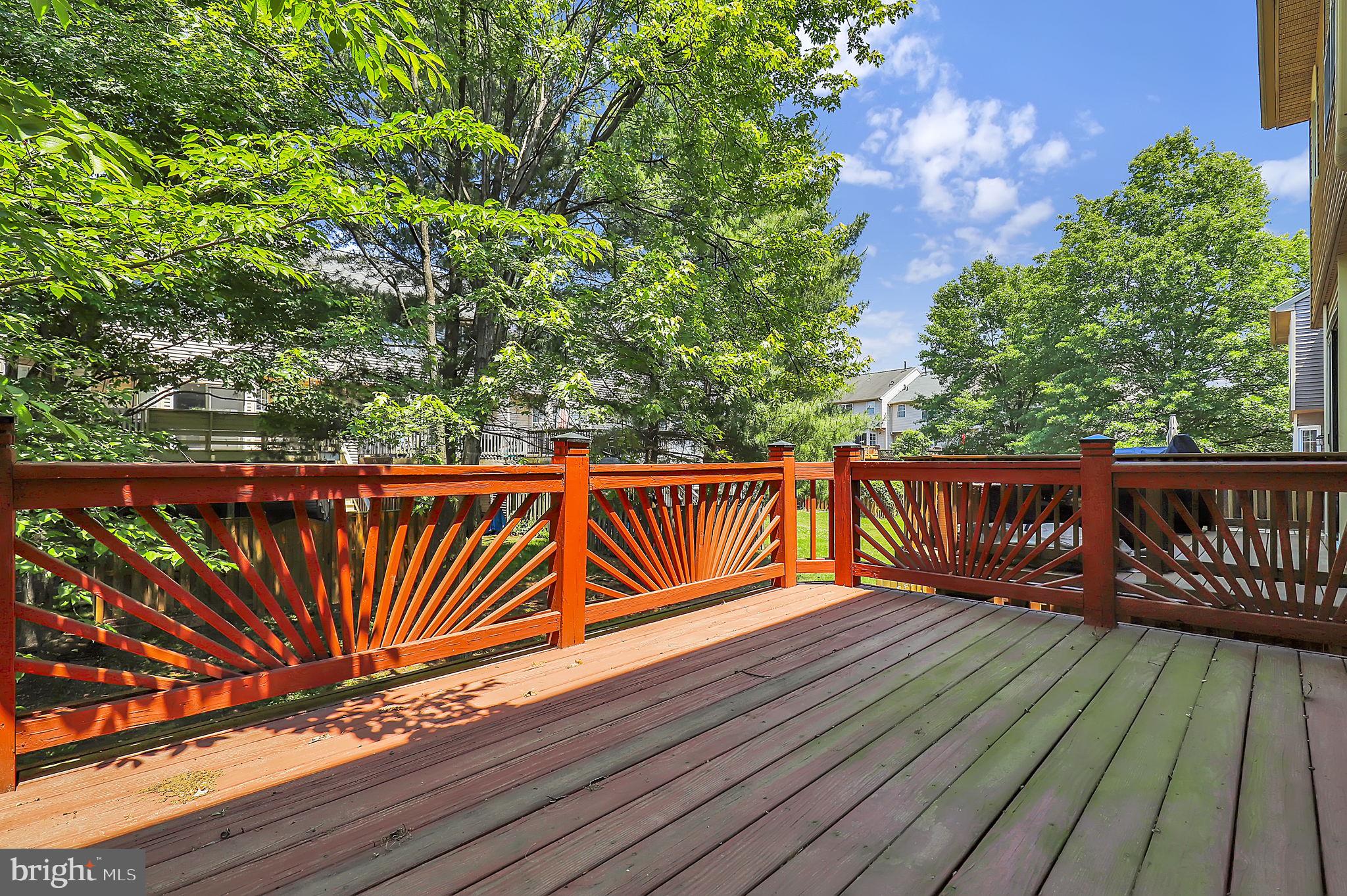 VILLAGE OF LONG REACH - Residential