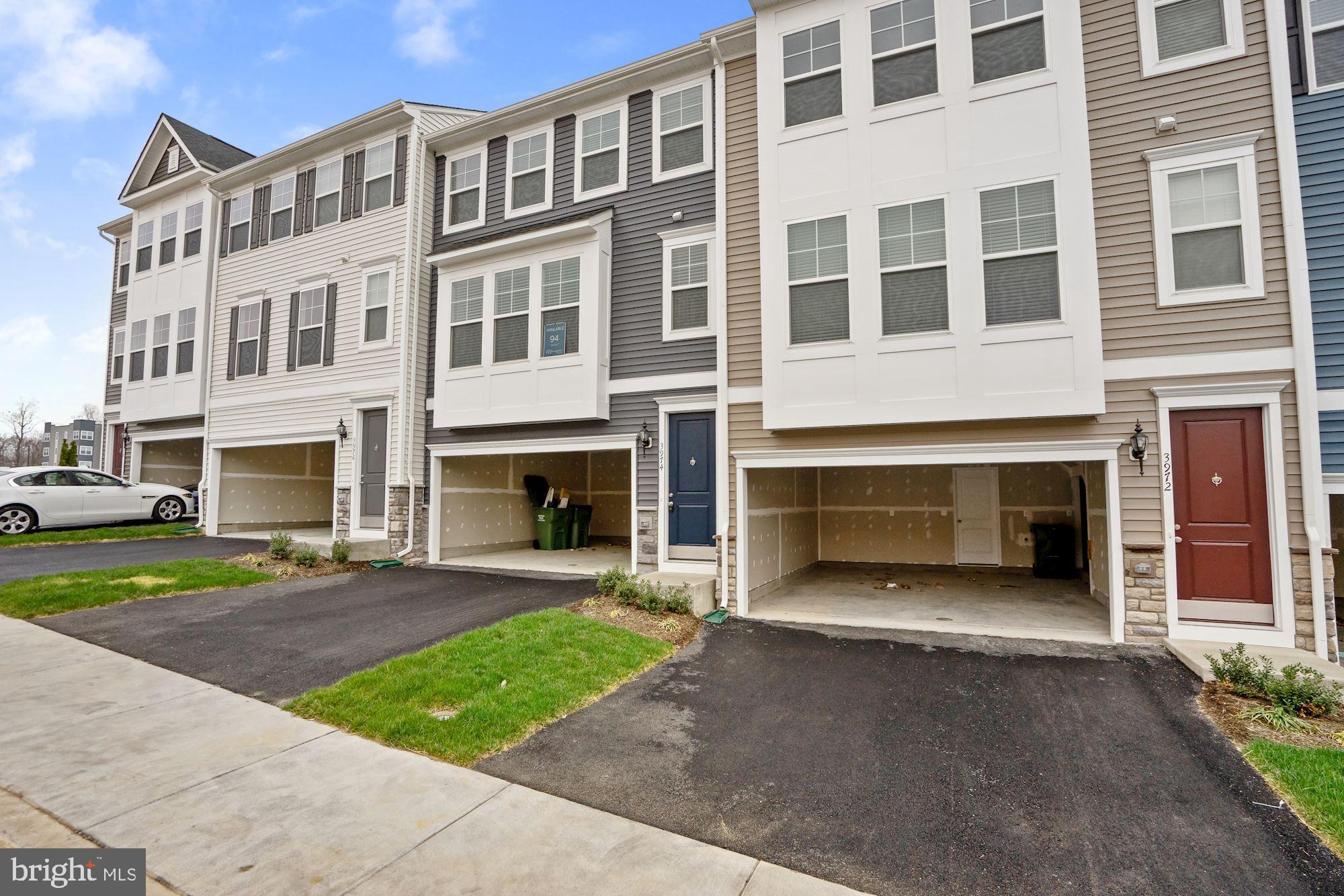 HIGHLAND PARK - Residential Lease