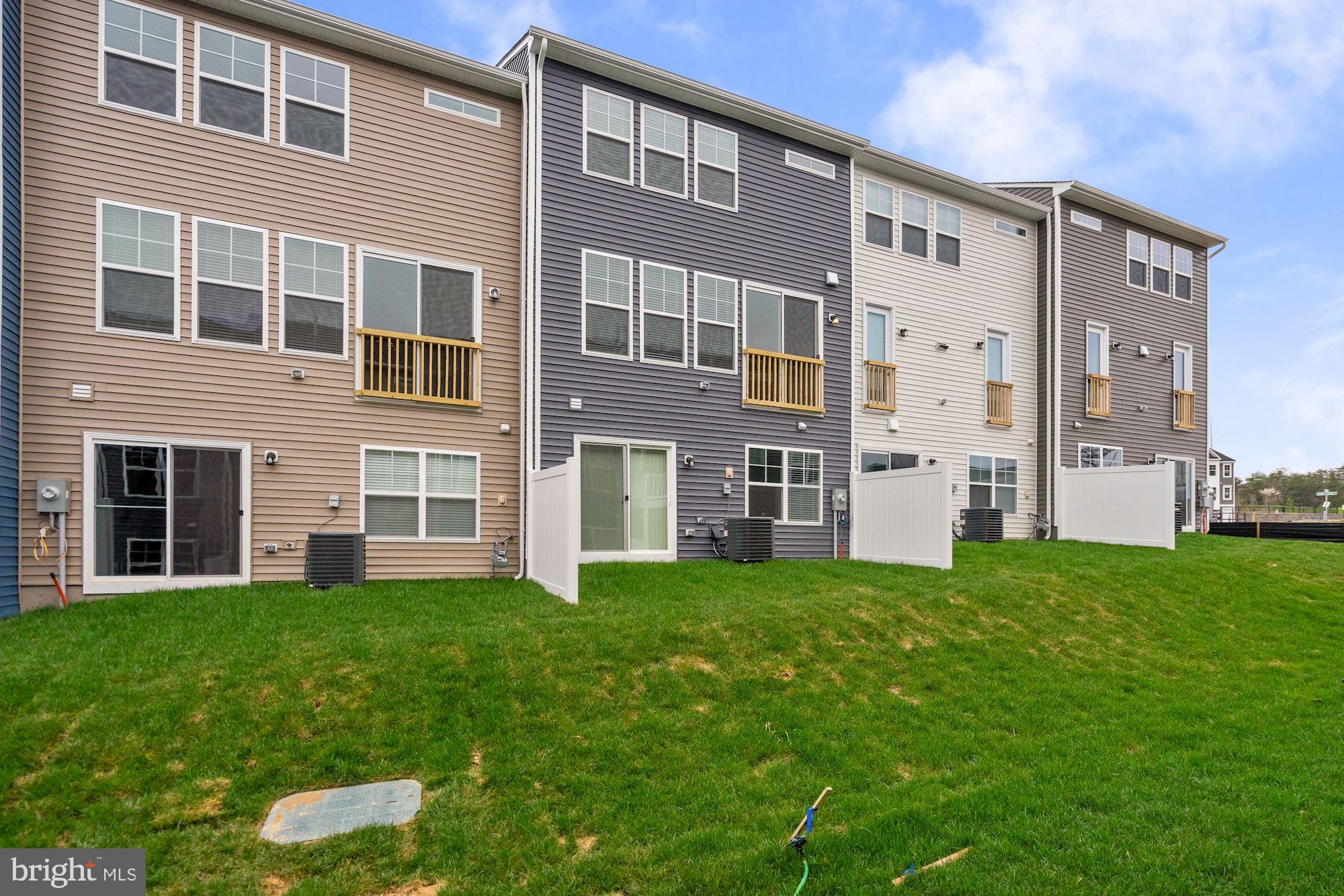 HIGHLAND PARK - Residential Lease