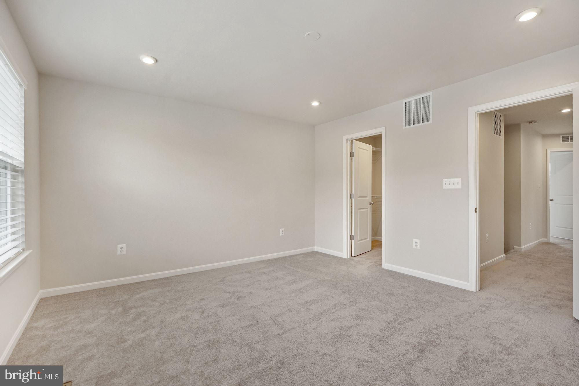 HIGHLAND PARK - Residential Lease