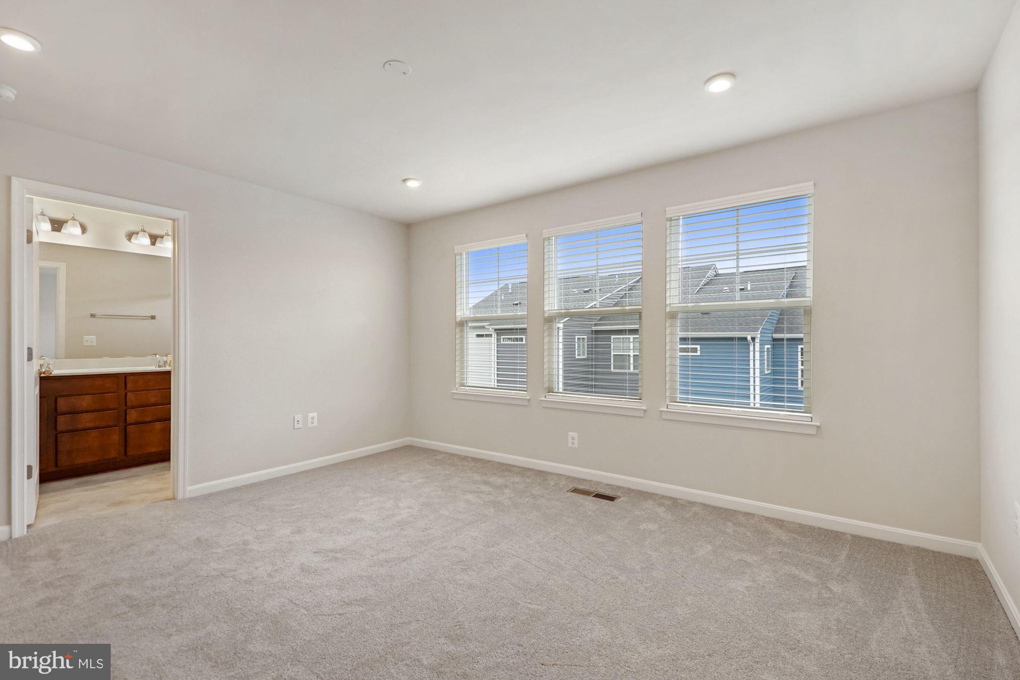 HIGHLAND PARK - Residential Lease