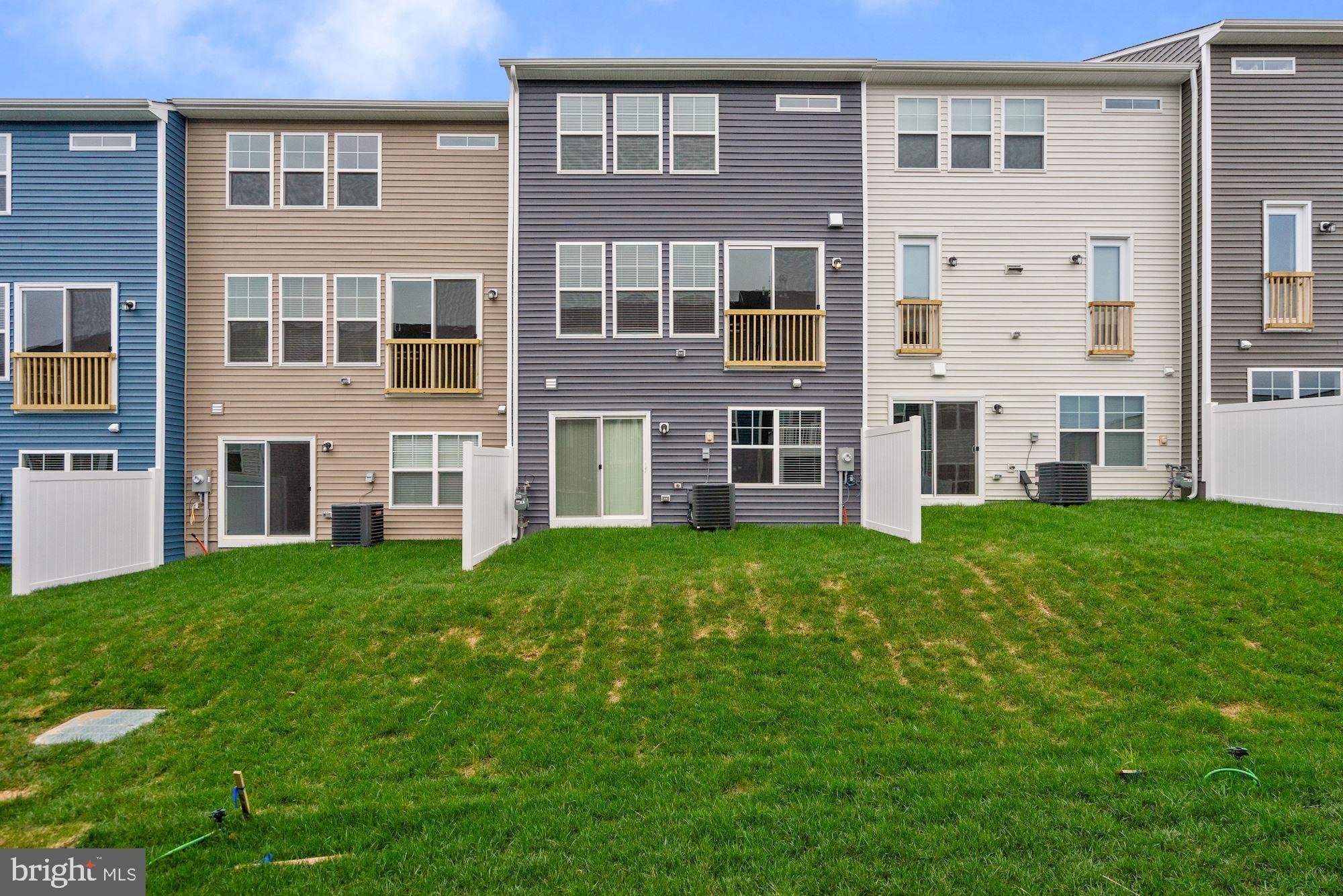HIGHLAND PARK - Residential Lease