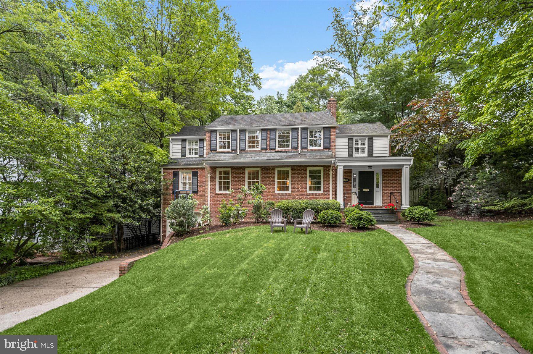 WOODACRES - Residential