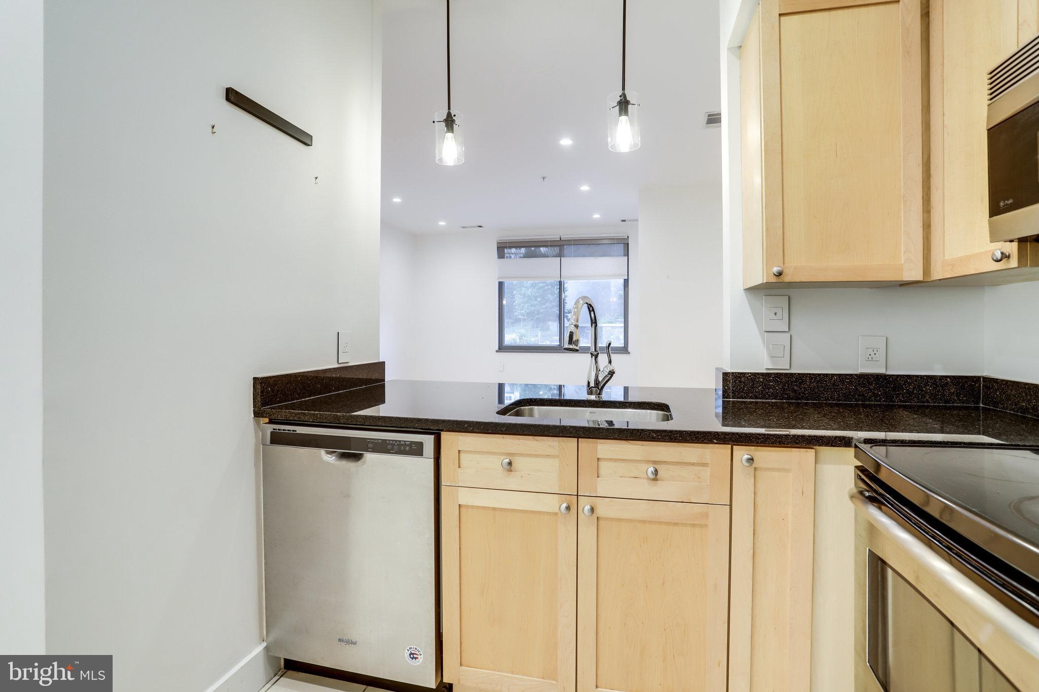 ODYSSEY - Residential Lease