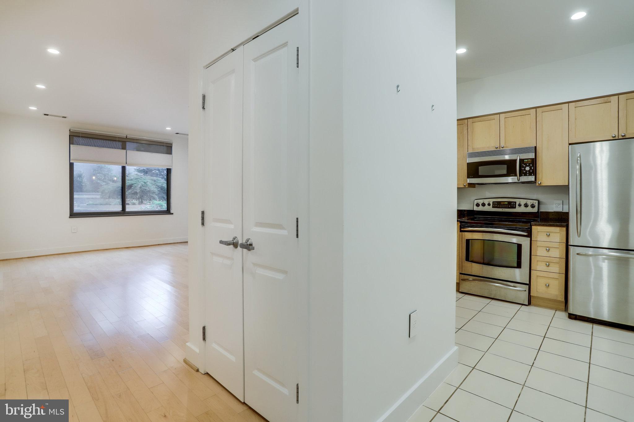 ODYSSEY - Residential Lease