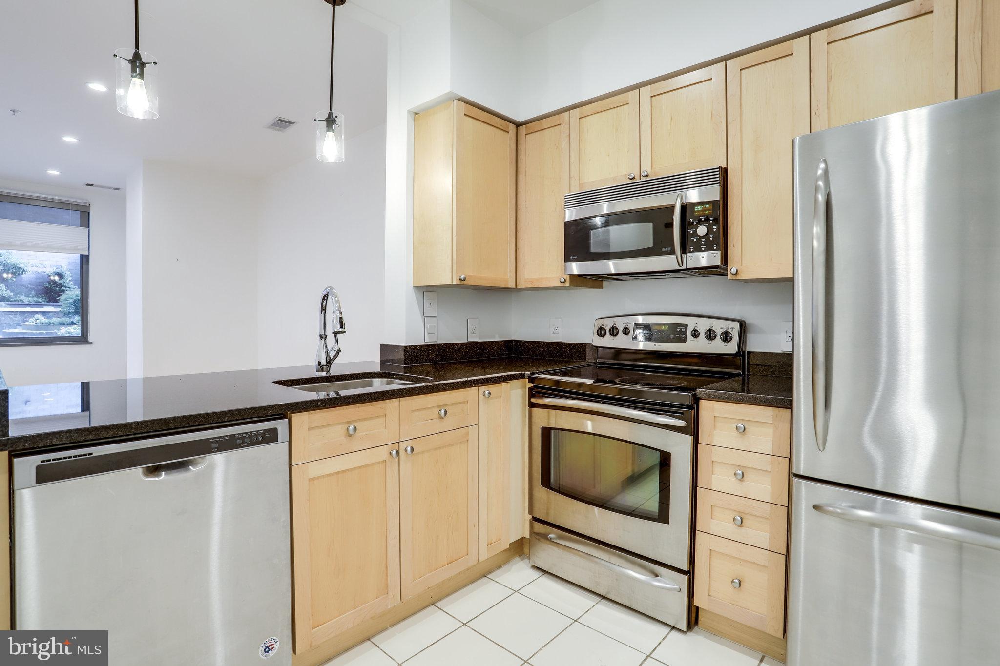 ODYSSEY - Residential Lease