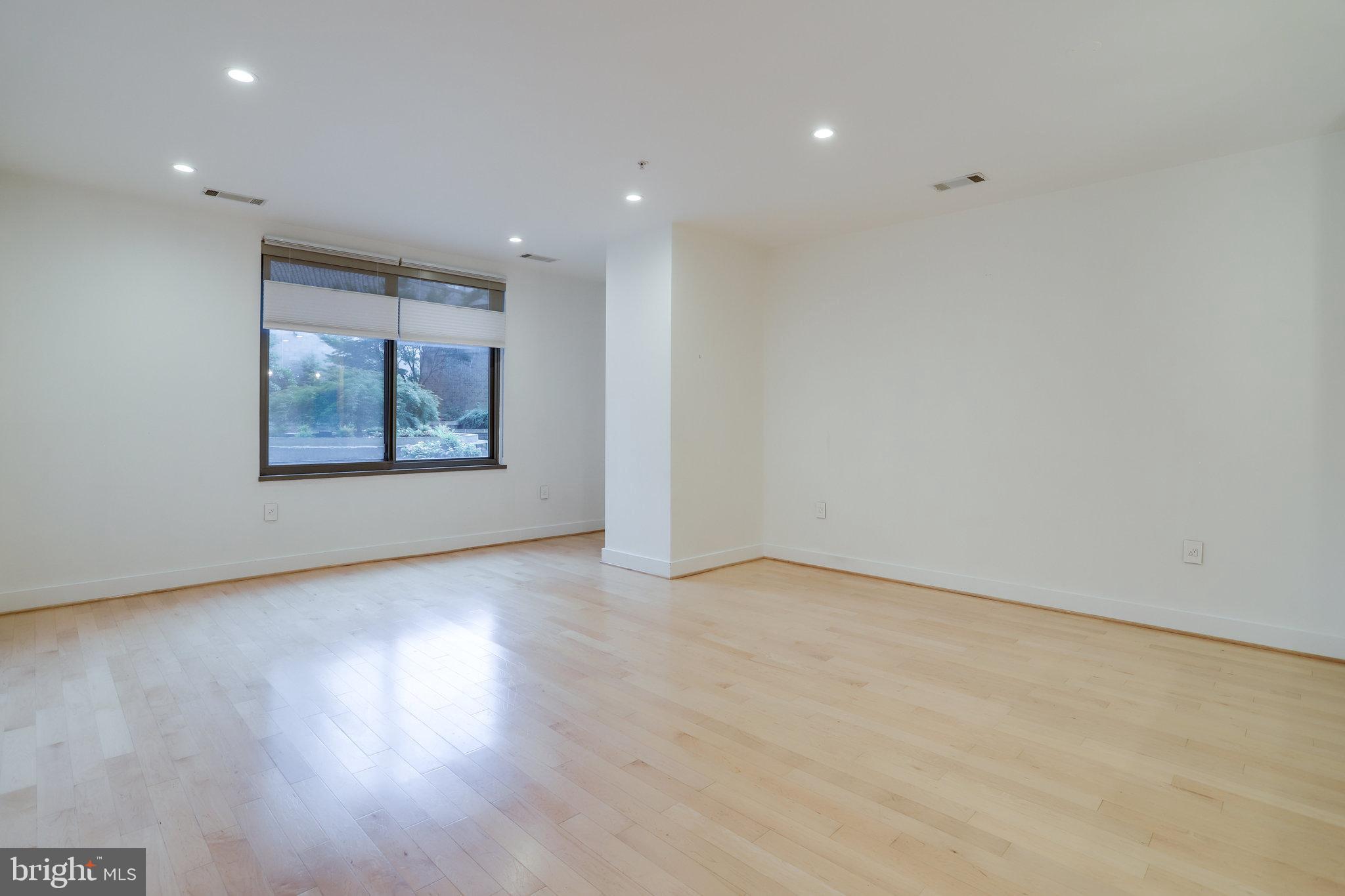 ODYSSEY - Residential Lease