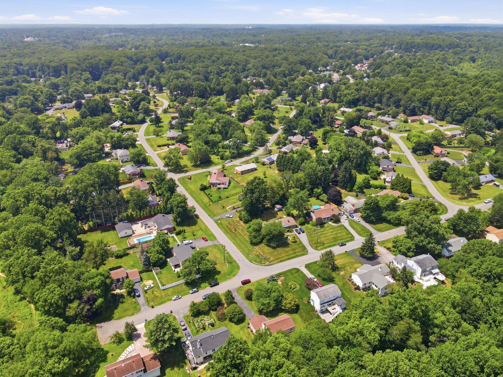 PEACH ORCHARD HEIGHTS - Residential