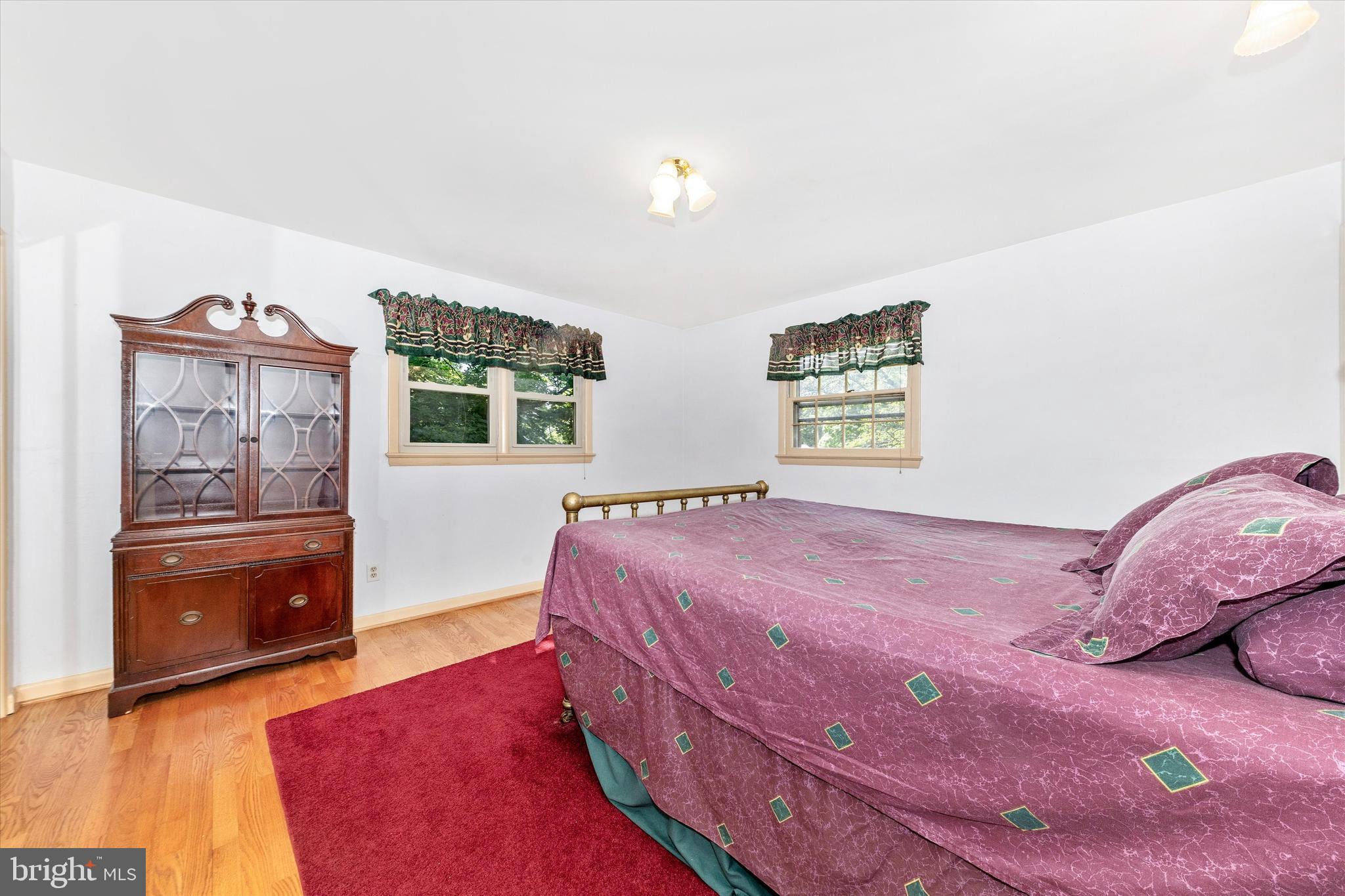 MEADOWBROOK ESTATES - Residential