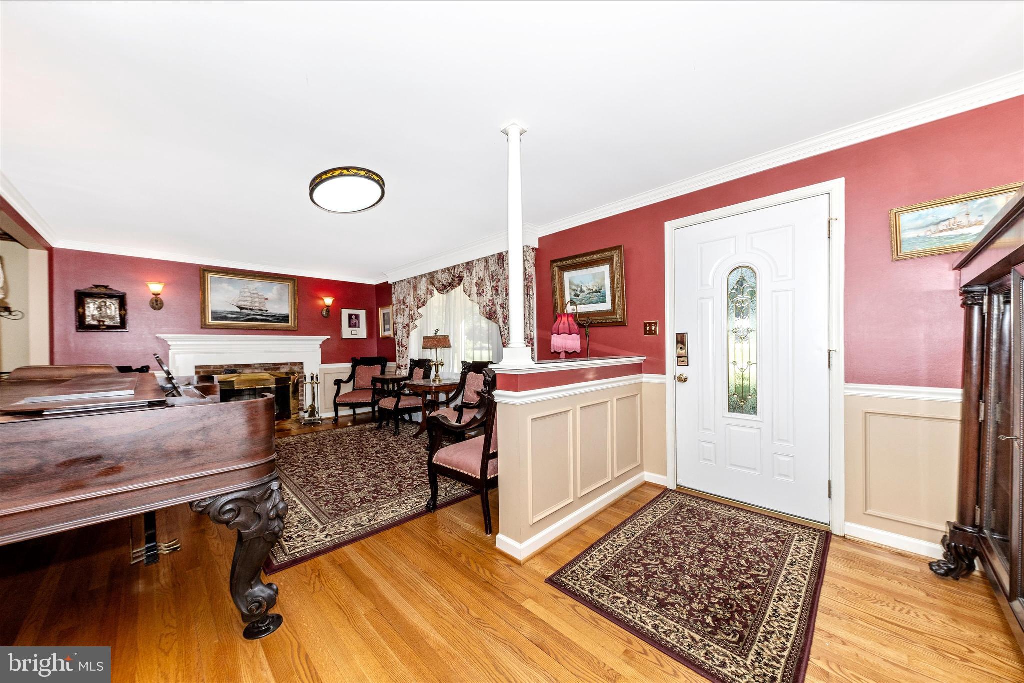 MEADOWBROOK ESTATES - Residential