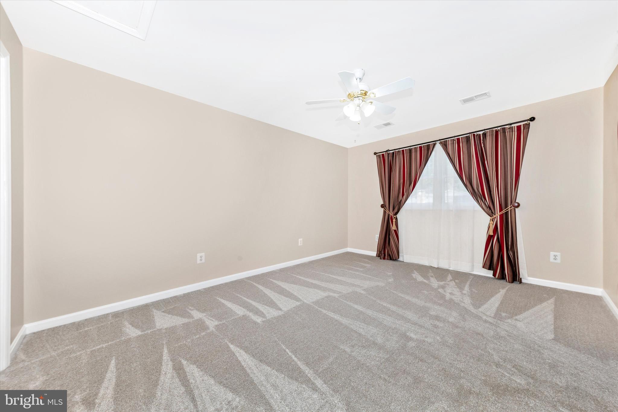 MEADOWBROOK ESTATES - Residential