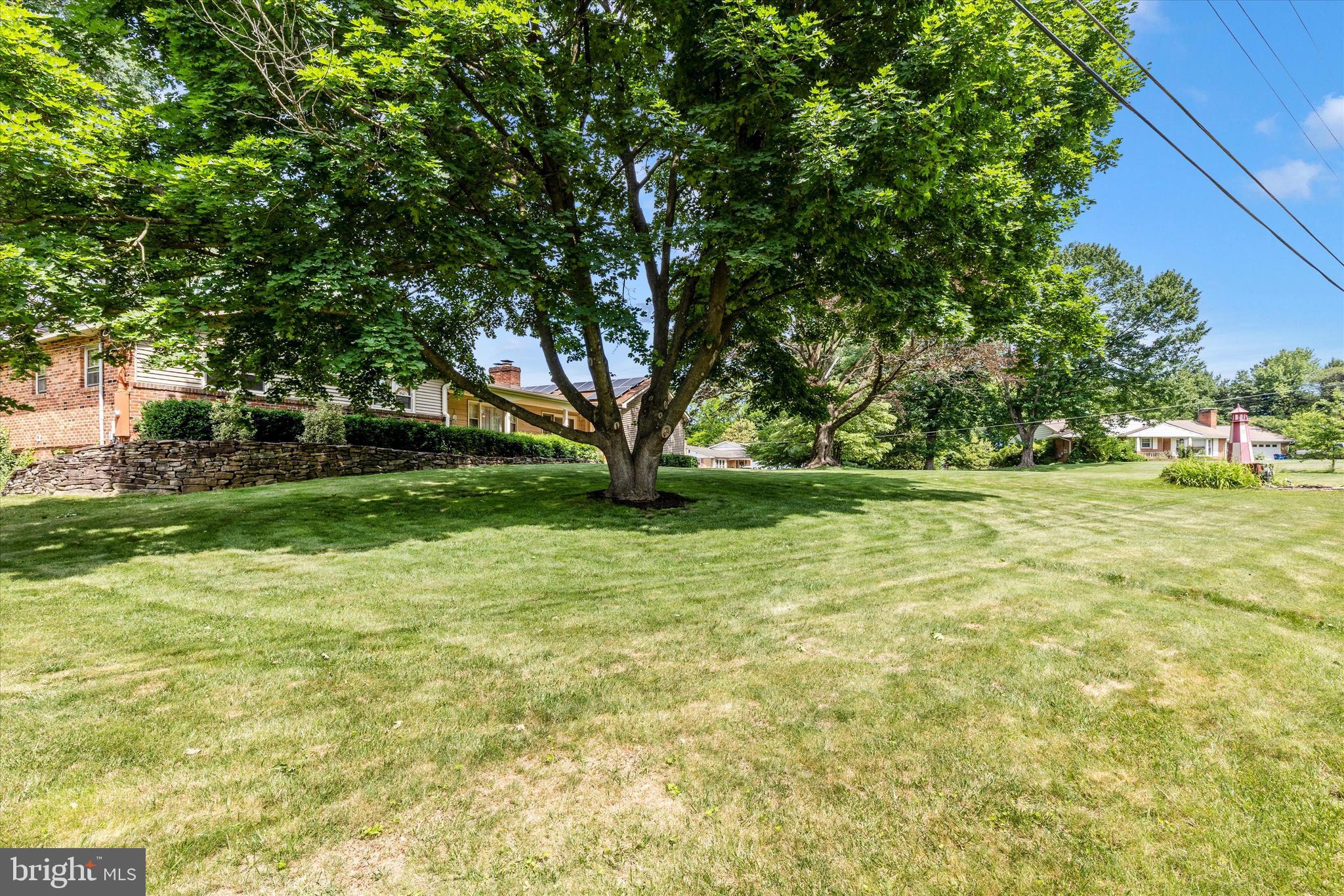 MEADOWBROOK ESTATES - Residential