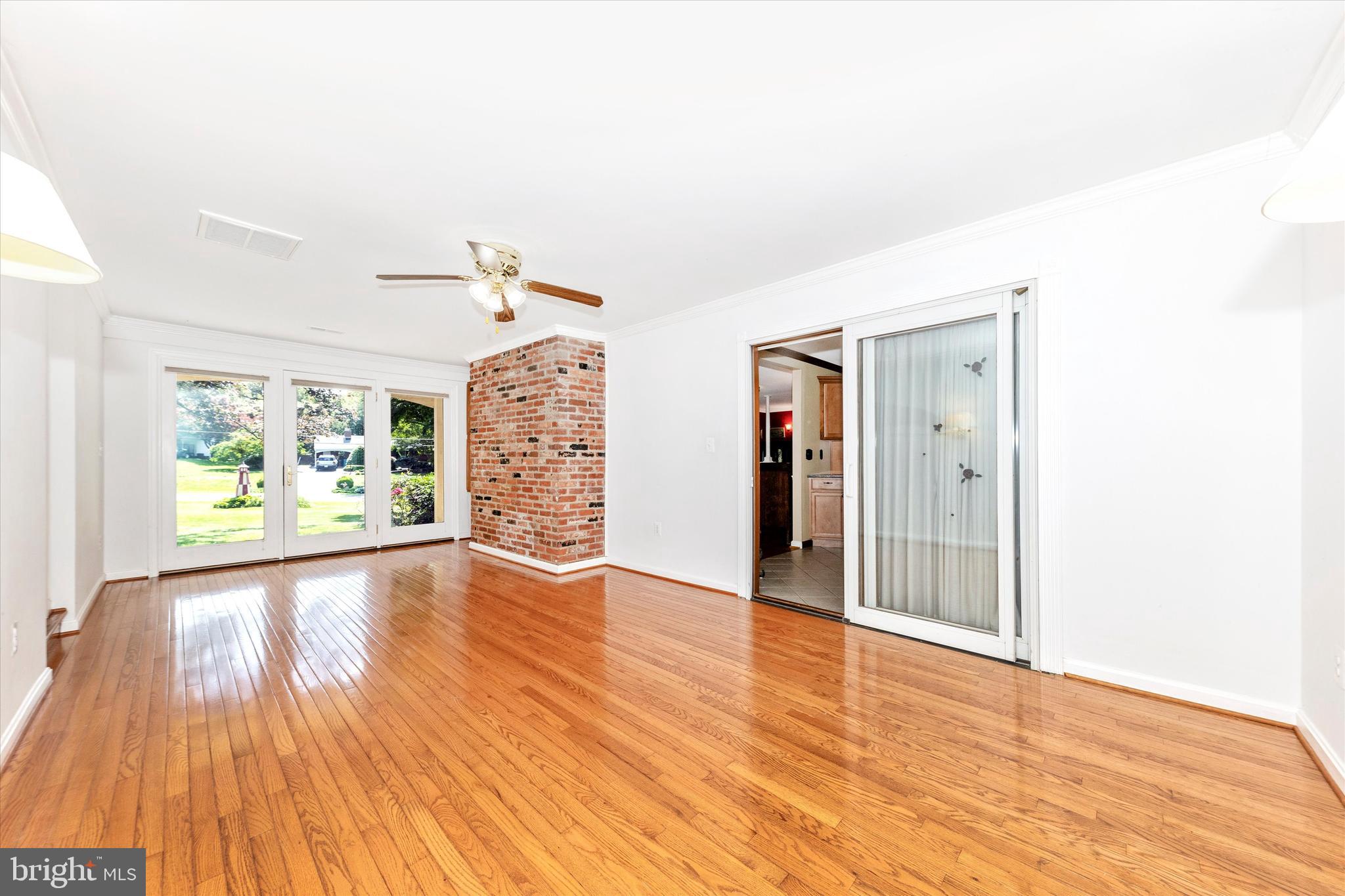 MEADOWBROOK ESTATES - Residential