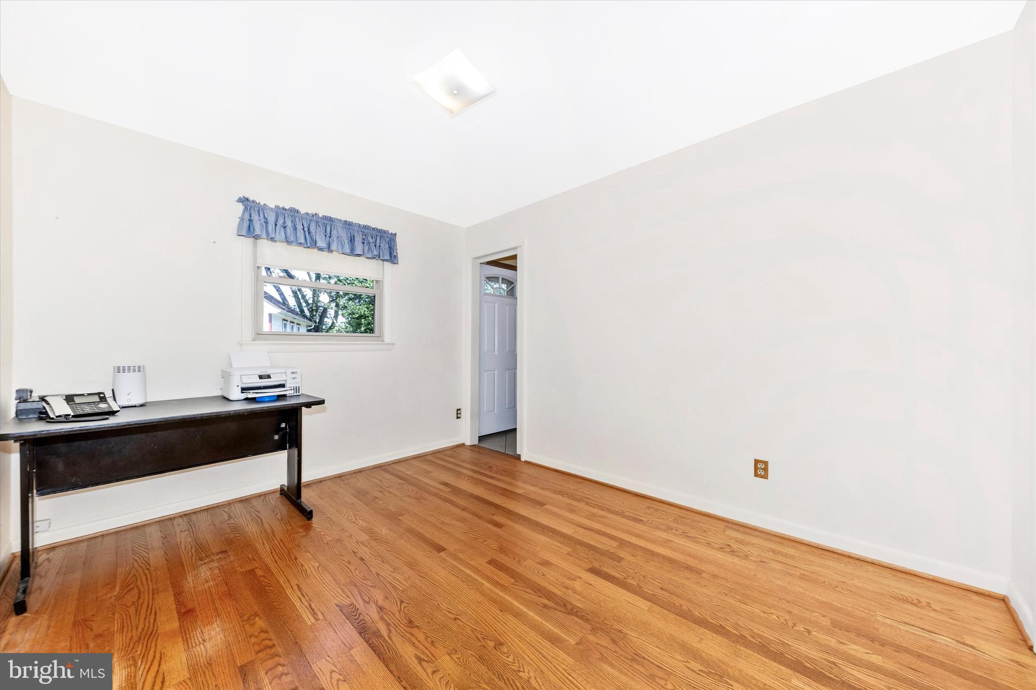 MEADOWBROOK ESTATES - Residential