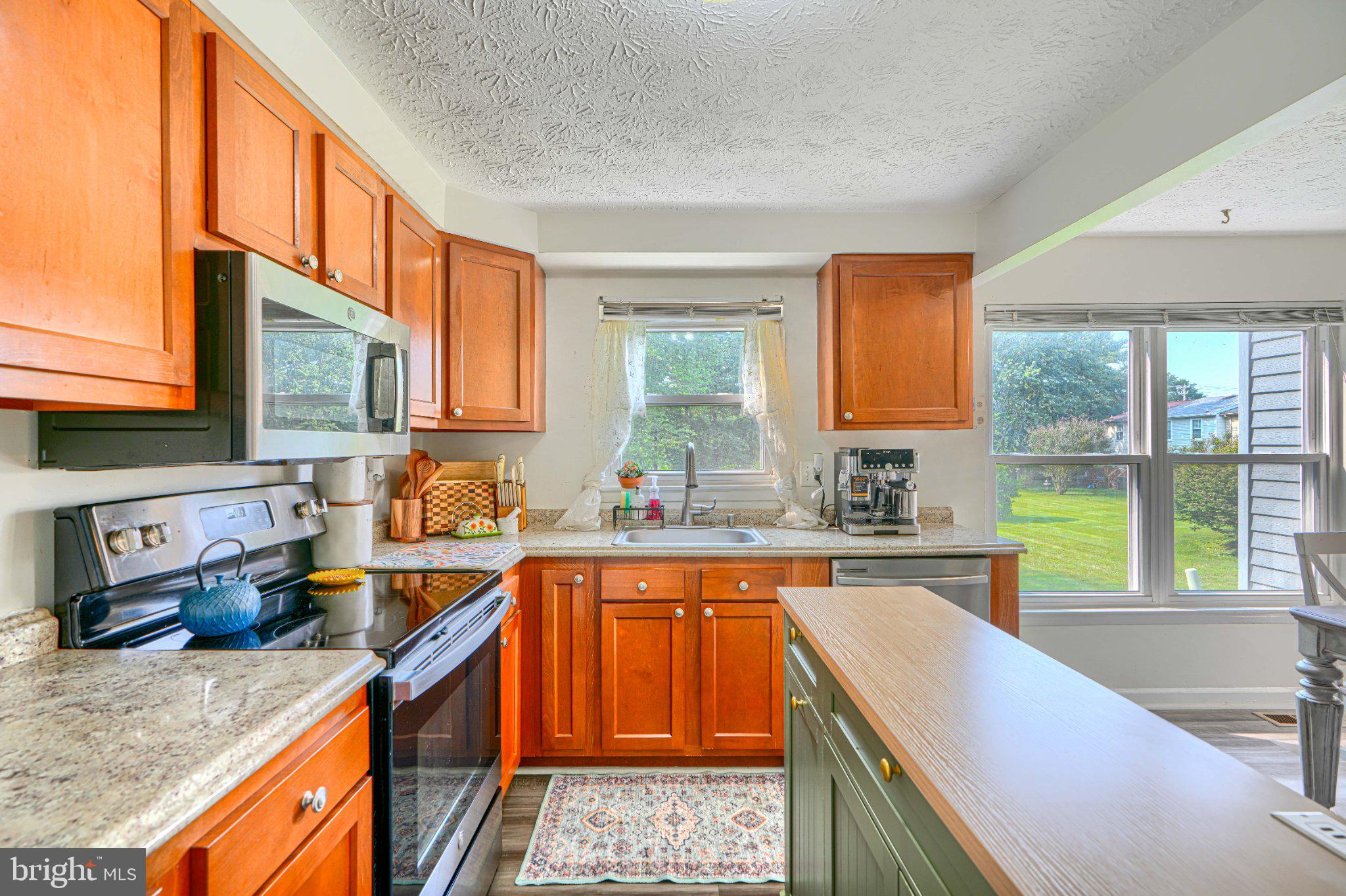 GREENBRIER HILLS - Residential