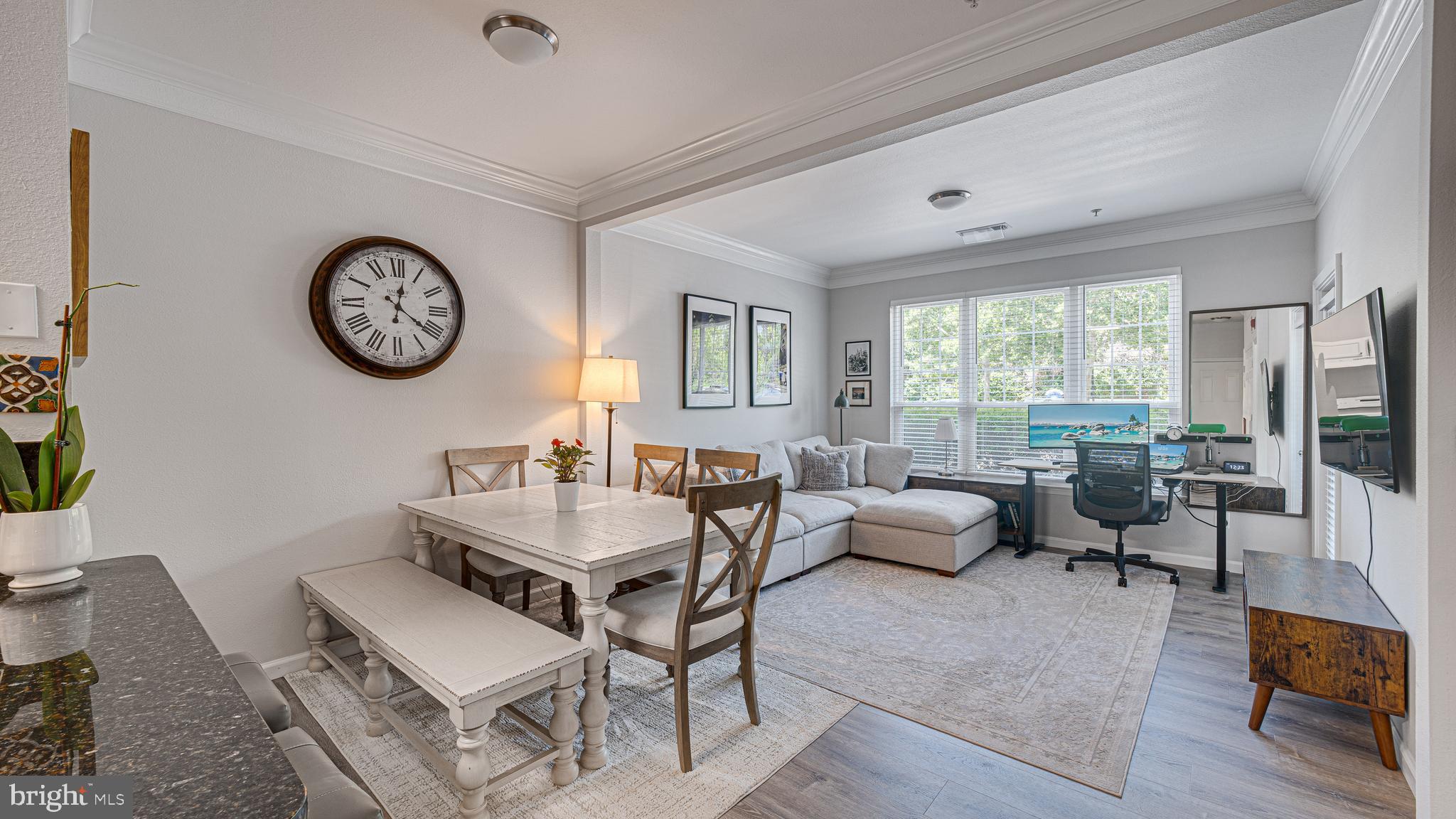GATES OF MCLEAN - Residential