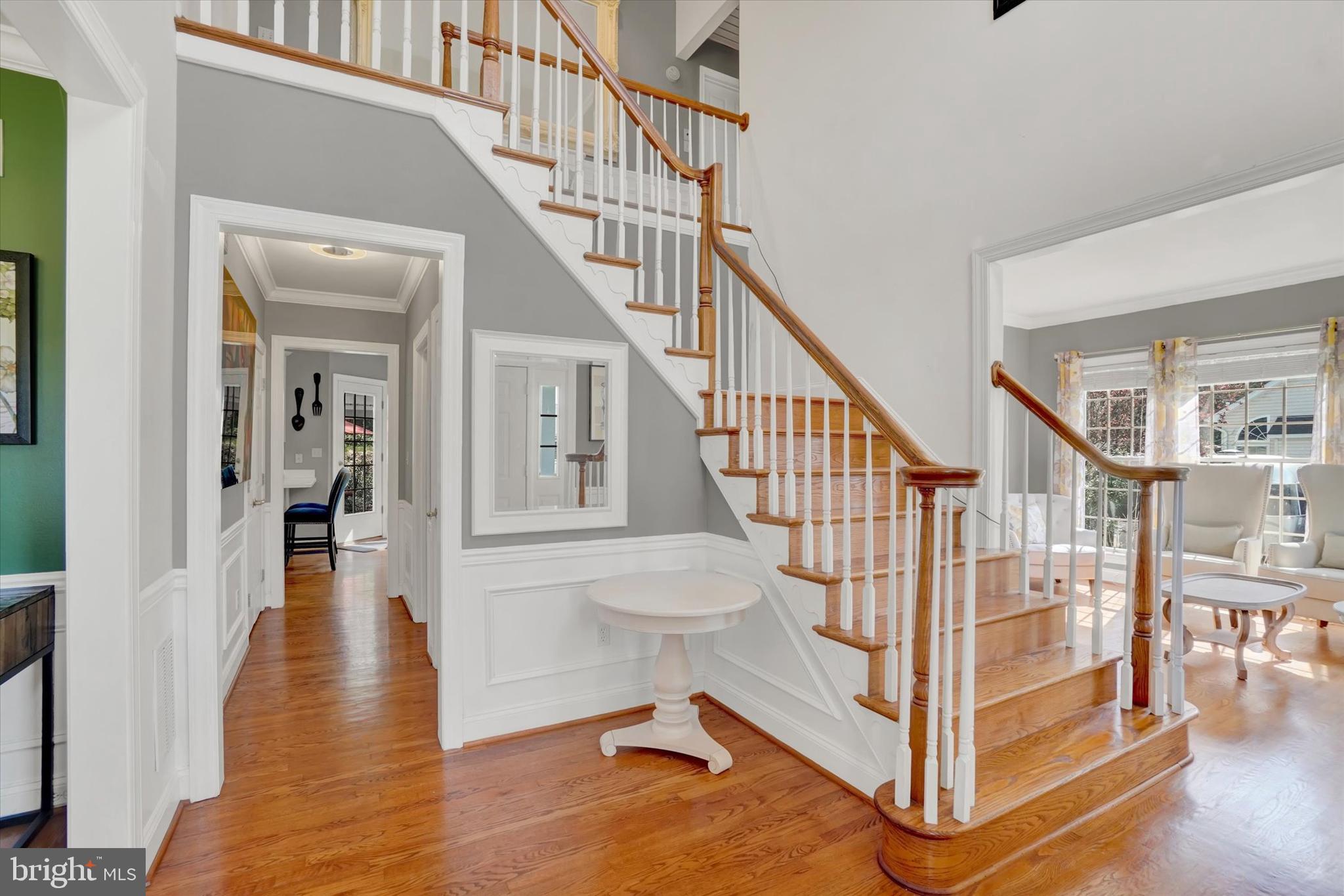 COLONIAL MEADOWS - Residential
