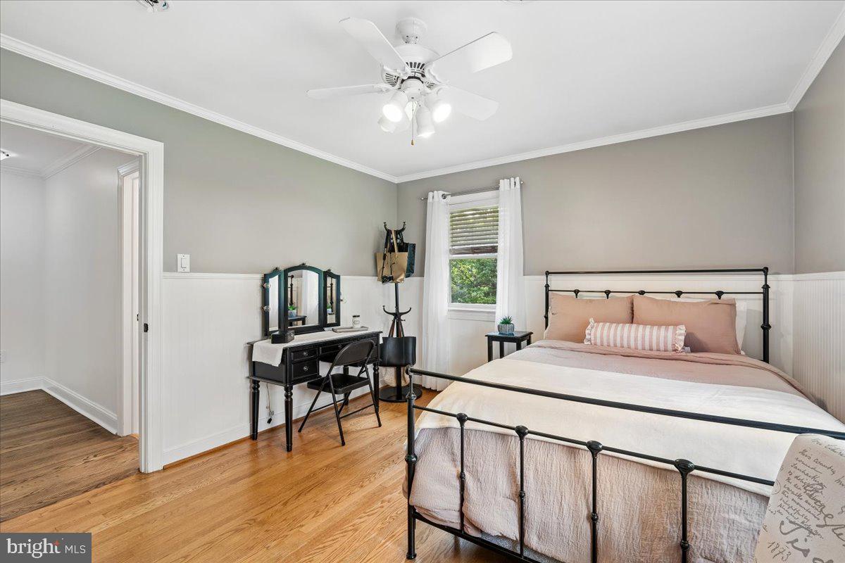 COLESVILLE OUTSIDE - Residential